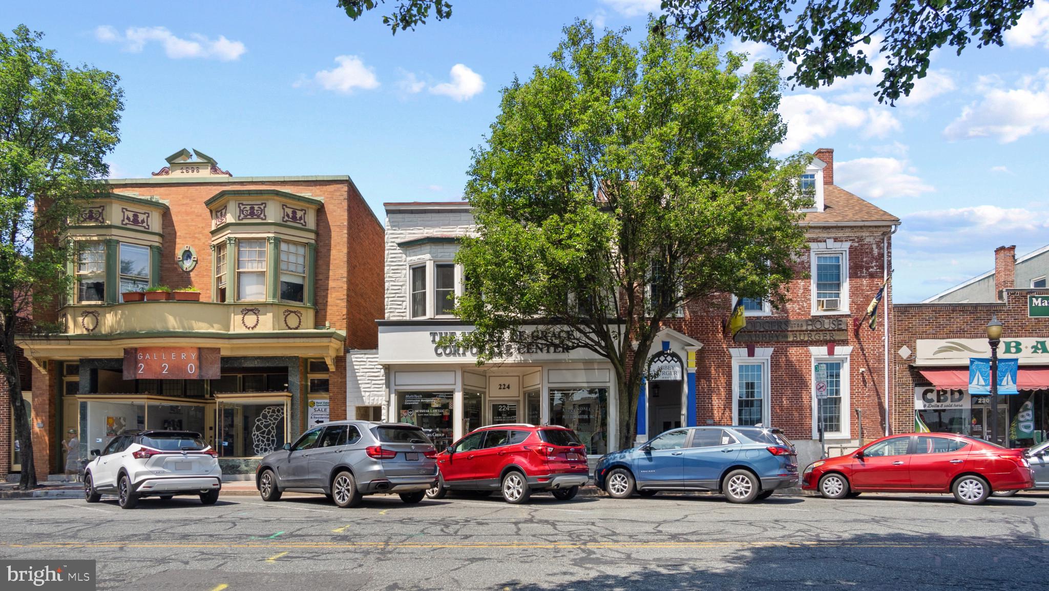 224 N WASHINGTON STREET