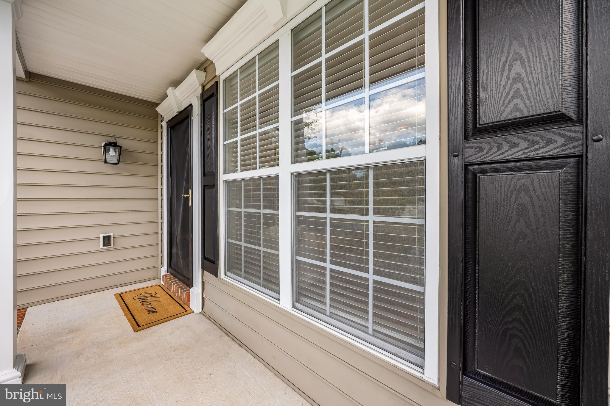 807 LILAC BUSH LANE 4