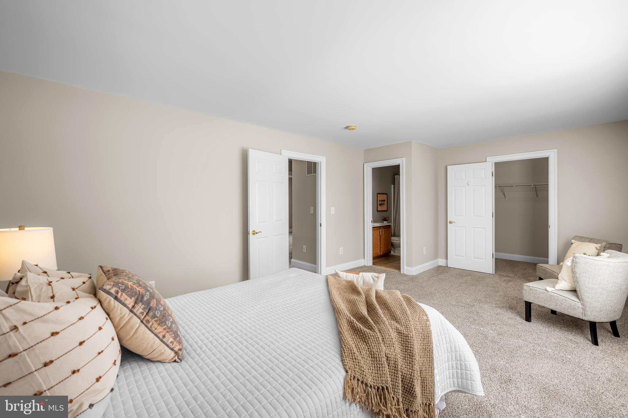 VILLAS AT SEVERNA PARK - Residential