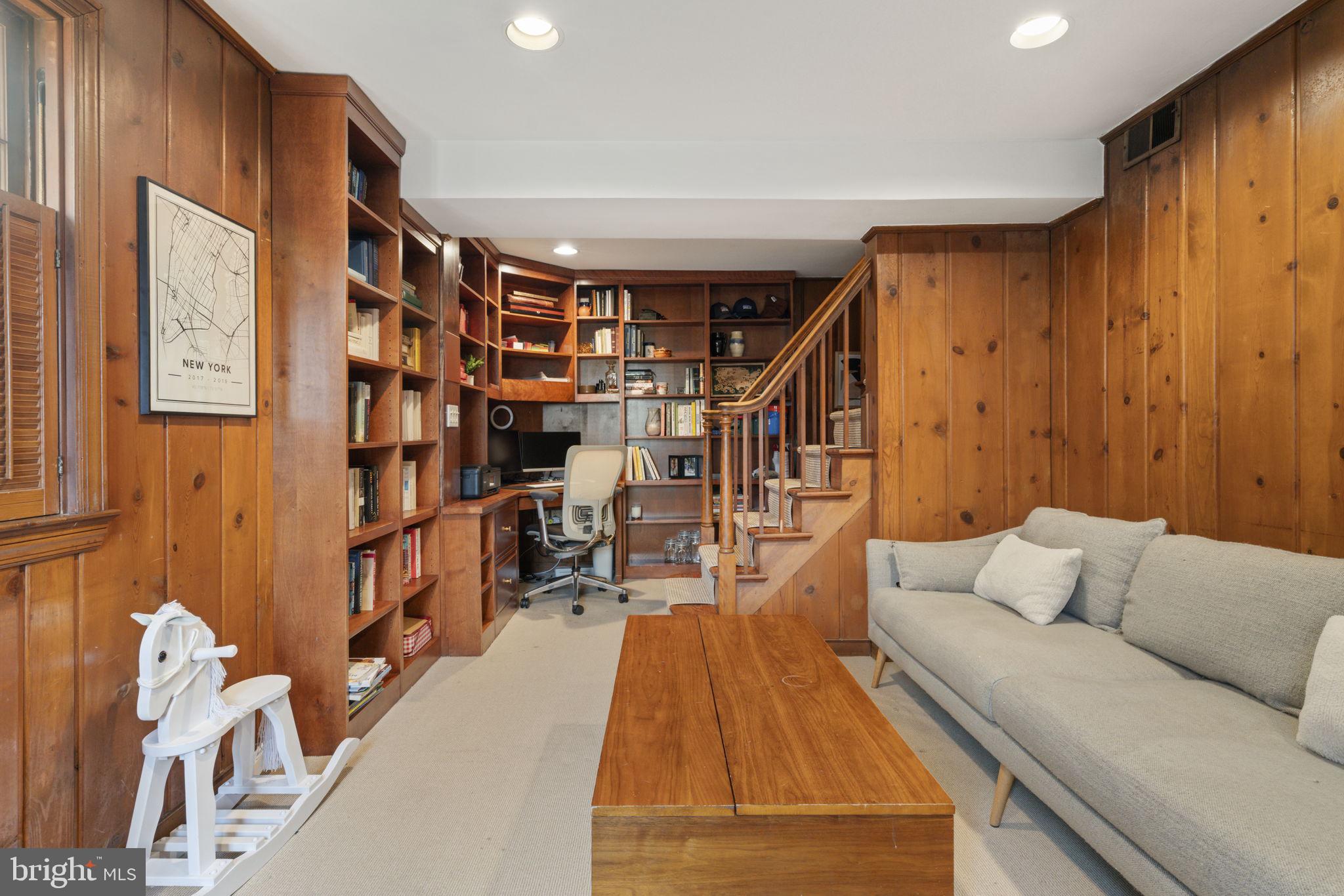 YATES GARDENS - Residential