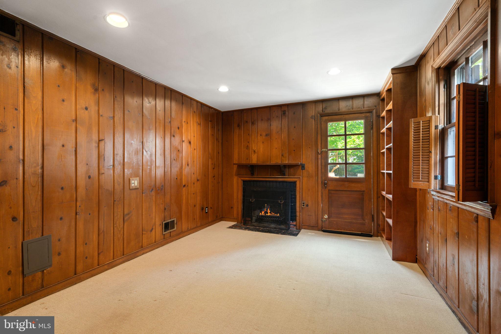 YATES GARDENS - Residential