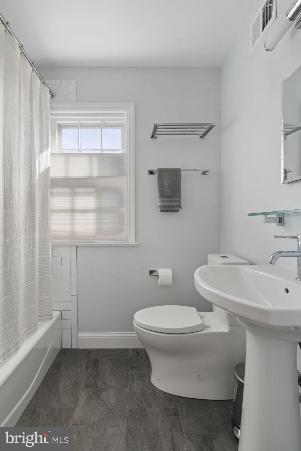 YATES GARDENS - Residential