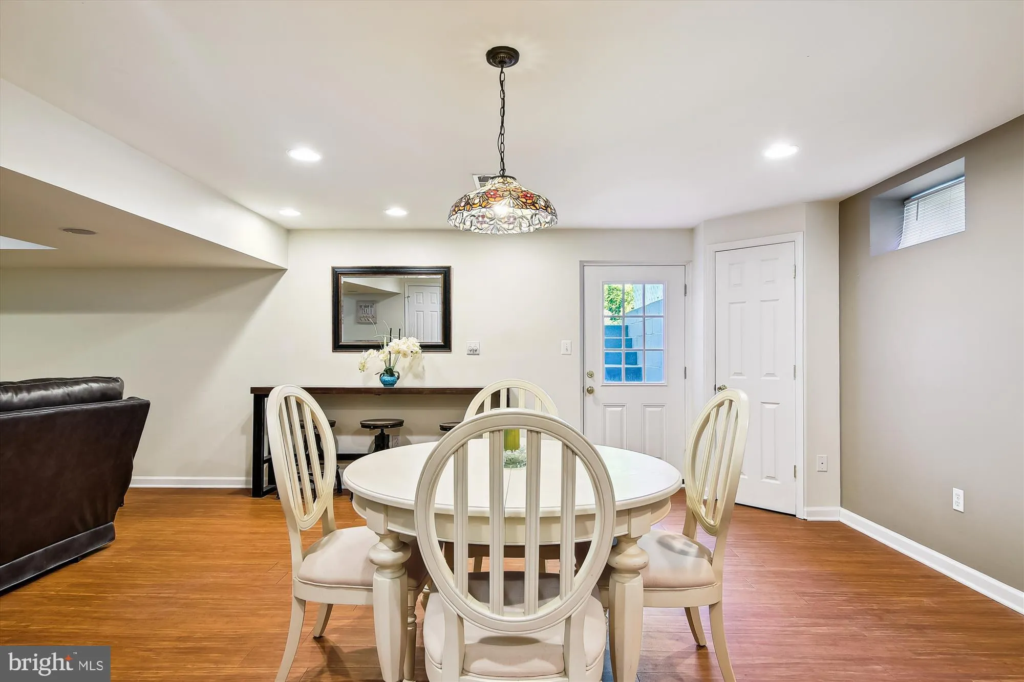 Severna Park, Maryland 21146, United States, 3 Bedrooms Bedrooms, ,4 BathroomsBathrooms,Residential,Active,155515