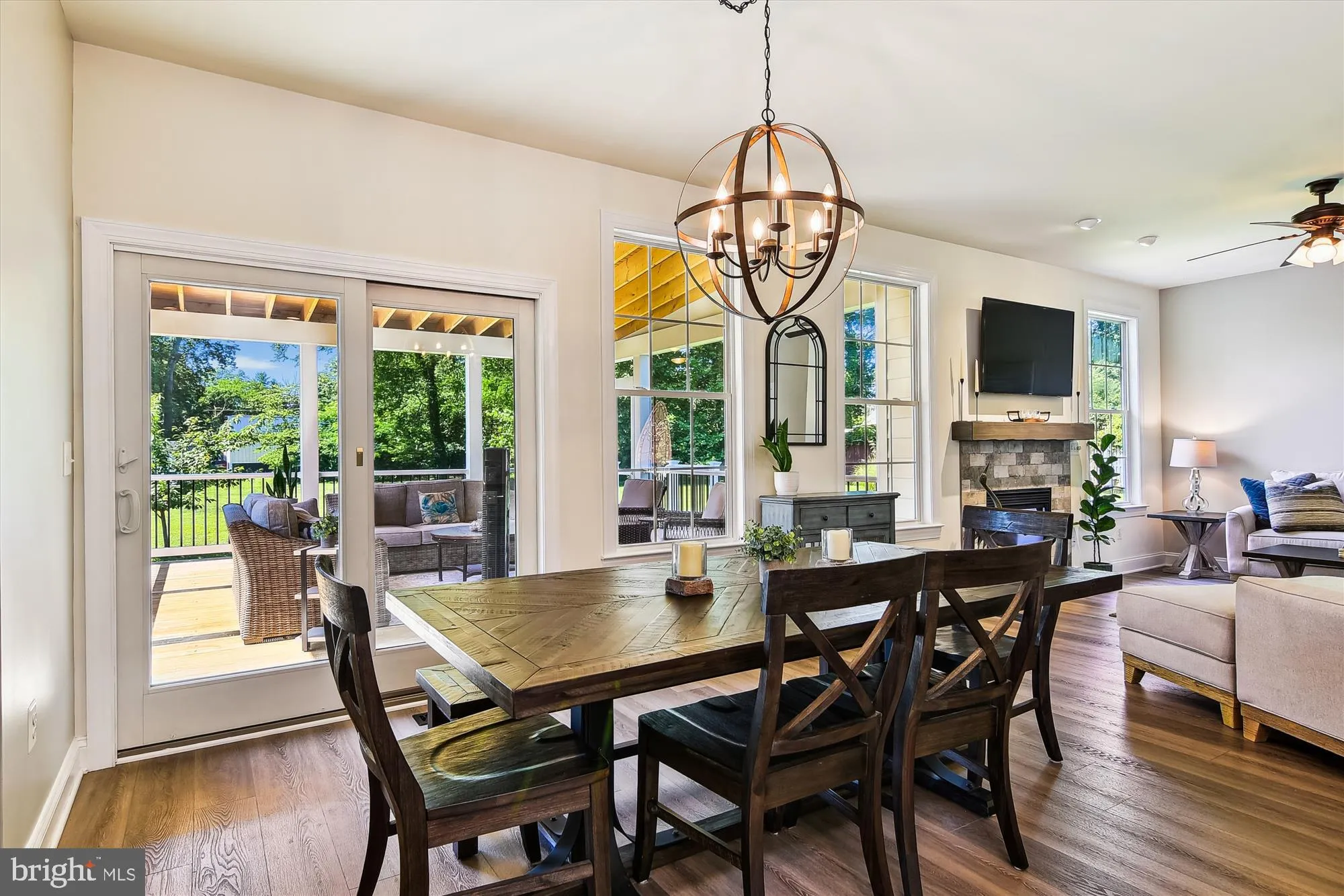 Severna Park, Maryland 21146, United States, 3 Bedrooms Bedrooms, ,4 BathroomsBathrooms,Residential,Active,155515