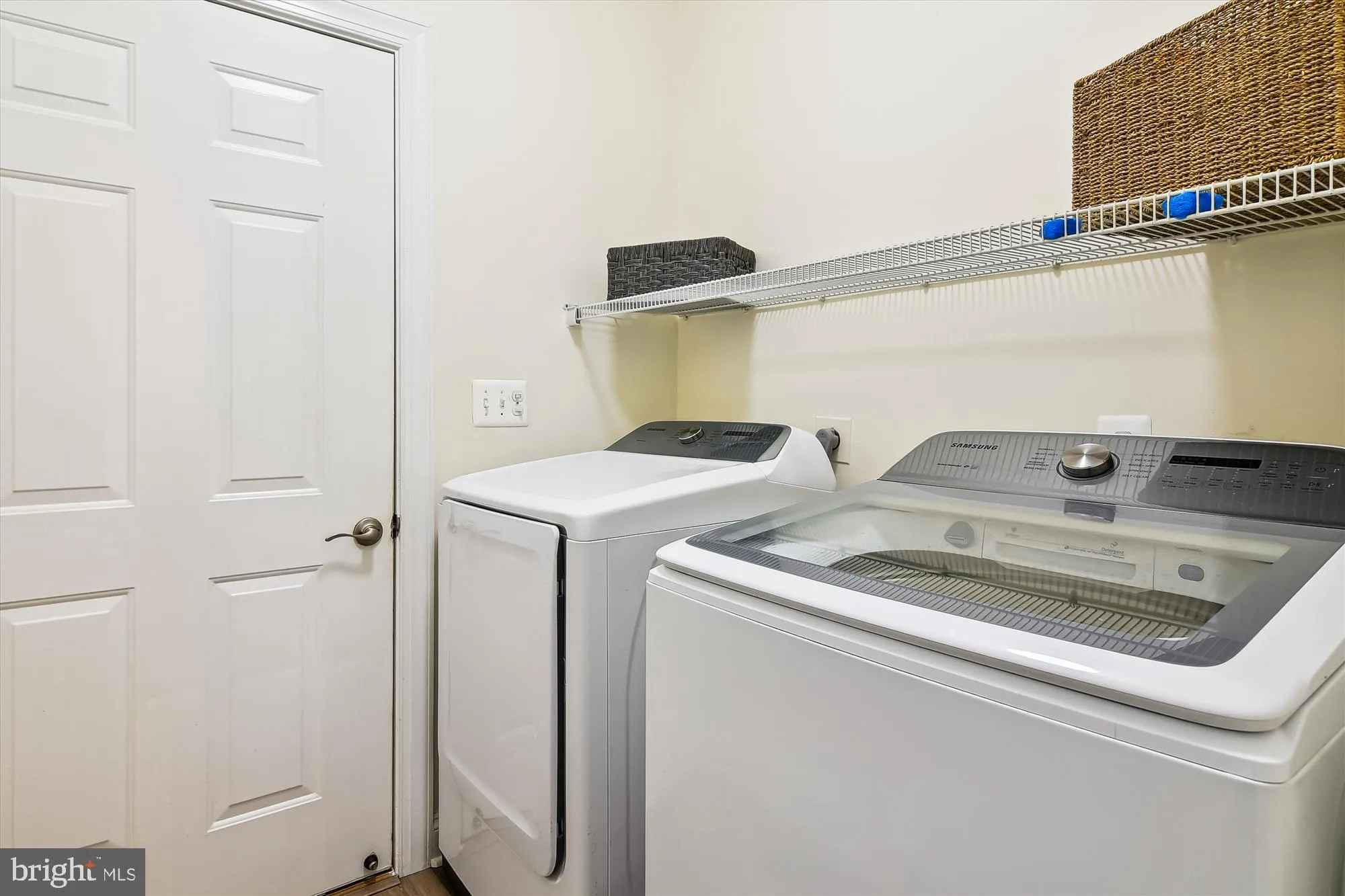 Severna Park, Maryland 21146, United States, 3 Bedrooms Bedrooms, ,4 BathroomsBathrooms,Residential,Active,155515