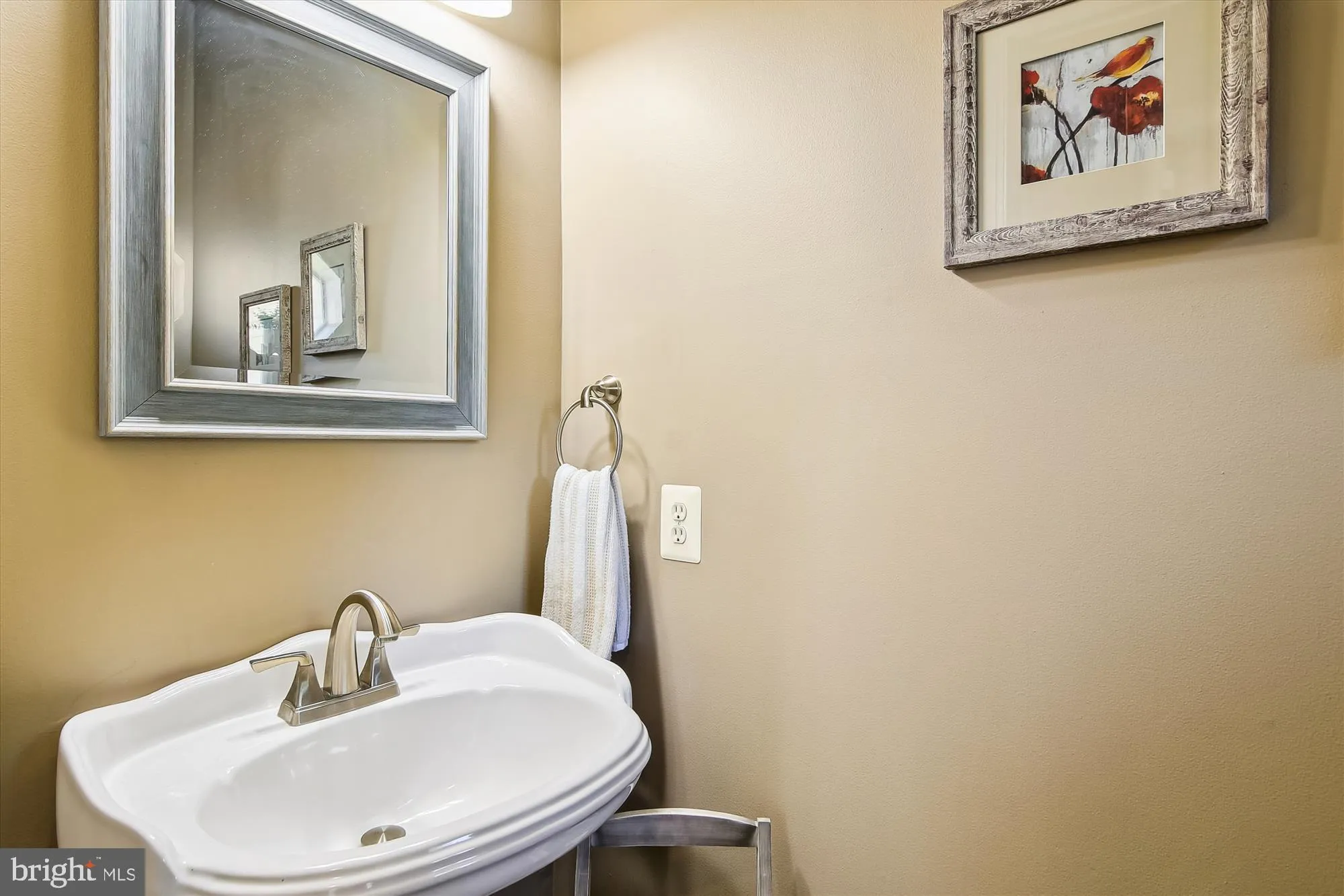 Severna Park, Maryland 21146, United States, 3 Bedrooms Bedrooms, ,4 BathroomsBathrooms,Residential,Active,155515