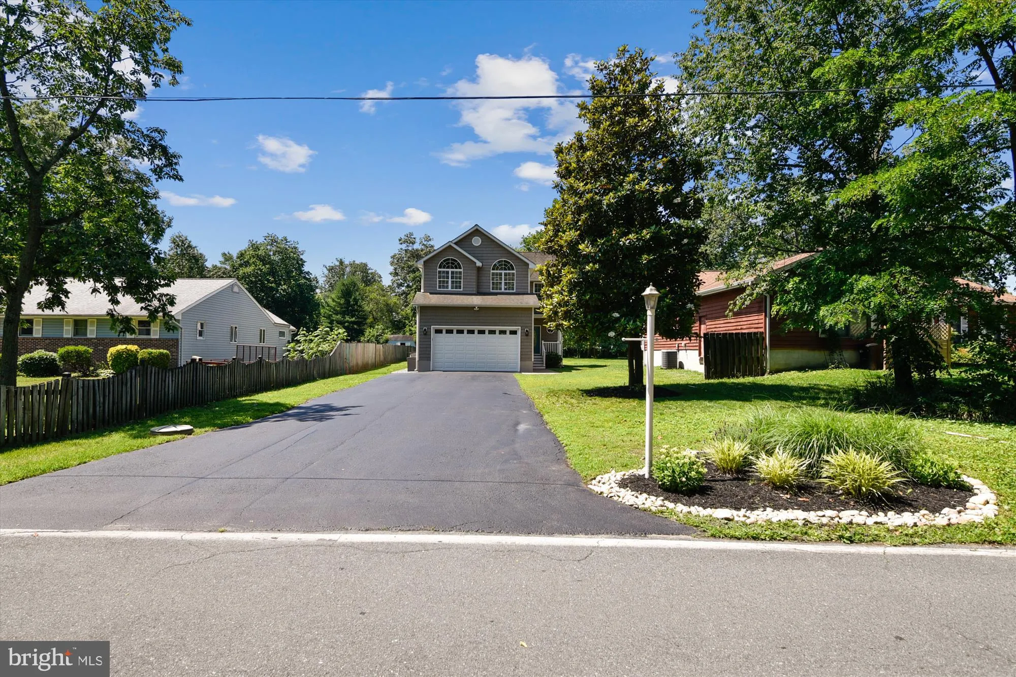 Severna Park, Maryland 21146, United States, 3 Bedrooms Bedrooms, ,4 BathroomsBathrooms,Residential,Active,155515