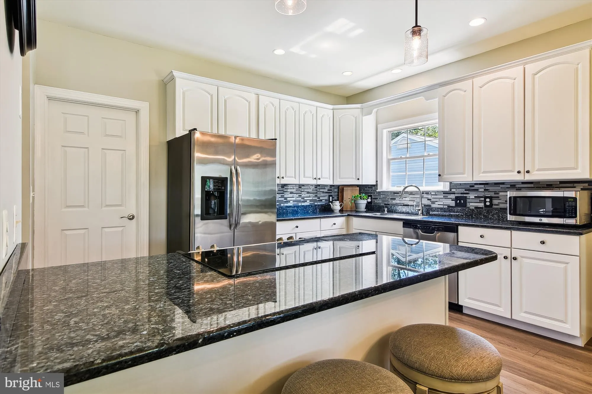 Severna Park, Maryland 21146, United States, 3 Bedrooms Bedrooms, ,4 BathroomsBathrooms,Residential,Active,155515