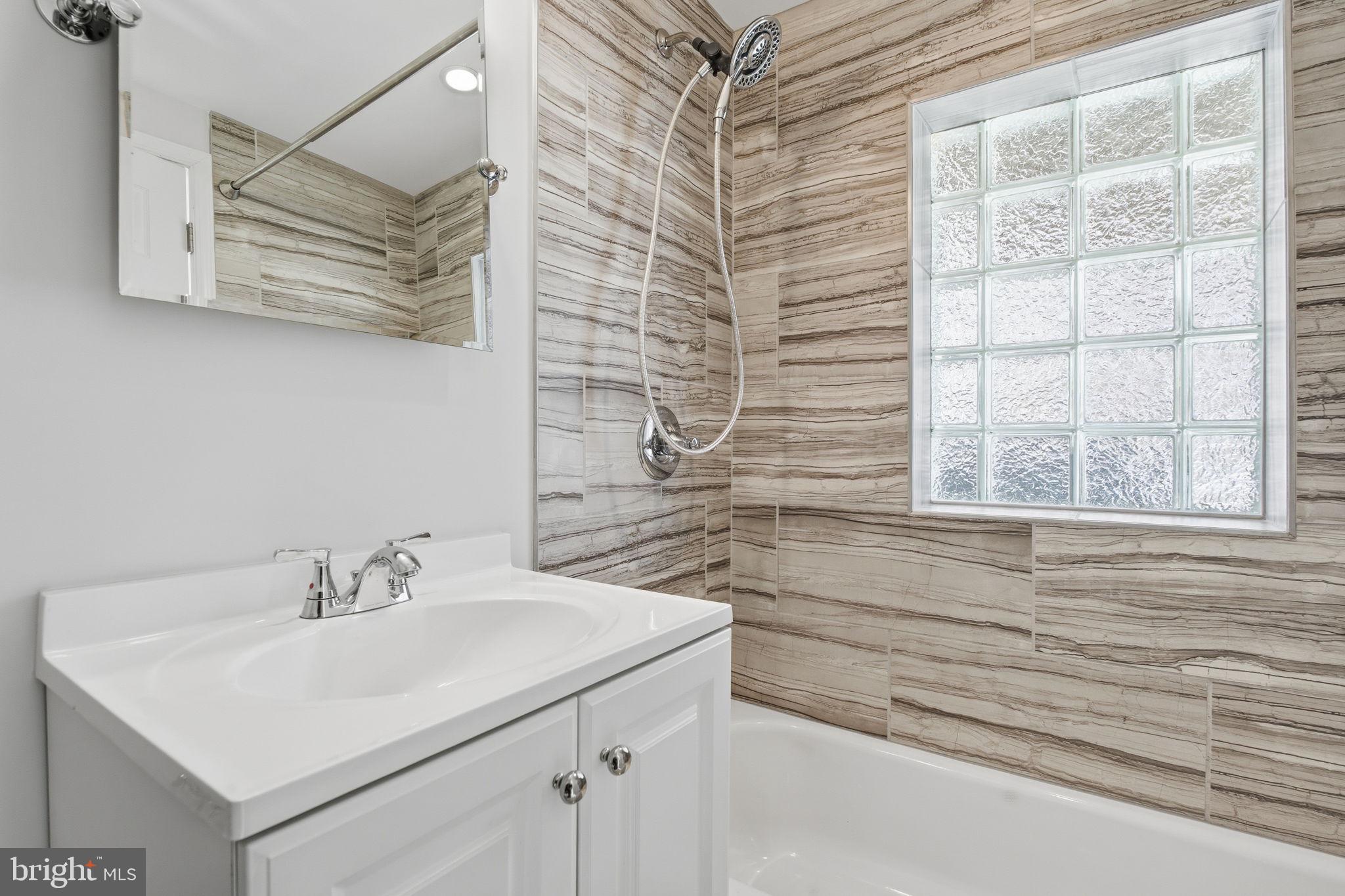 FELLS POINT HISTORIC DISTRICT - Residential