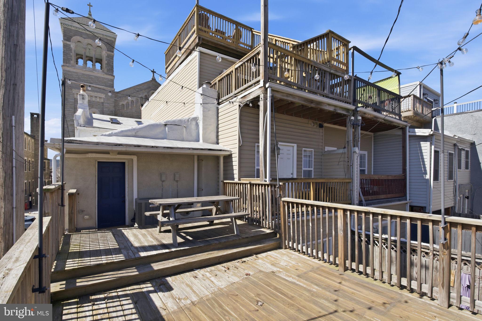 FELLS POINT HISTORIC DISTRICT - Residential