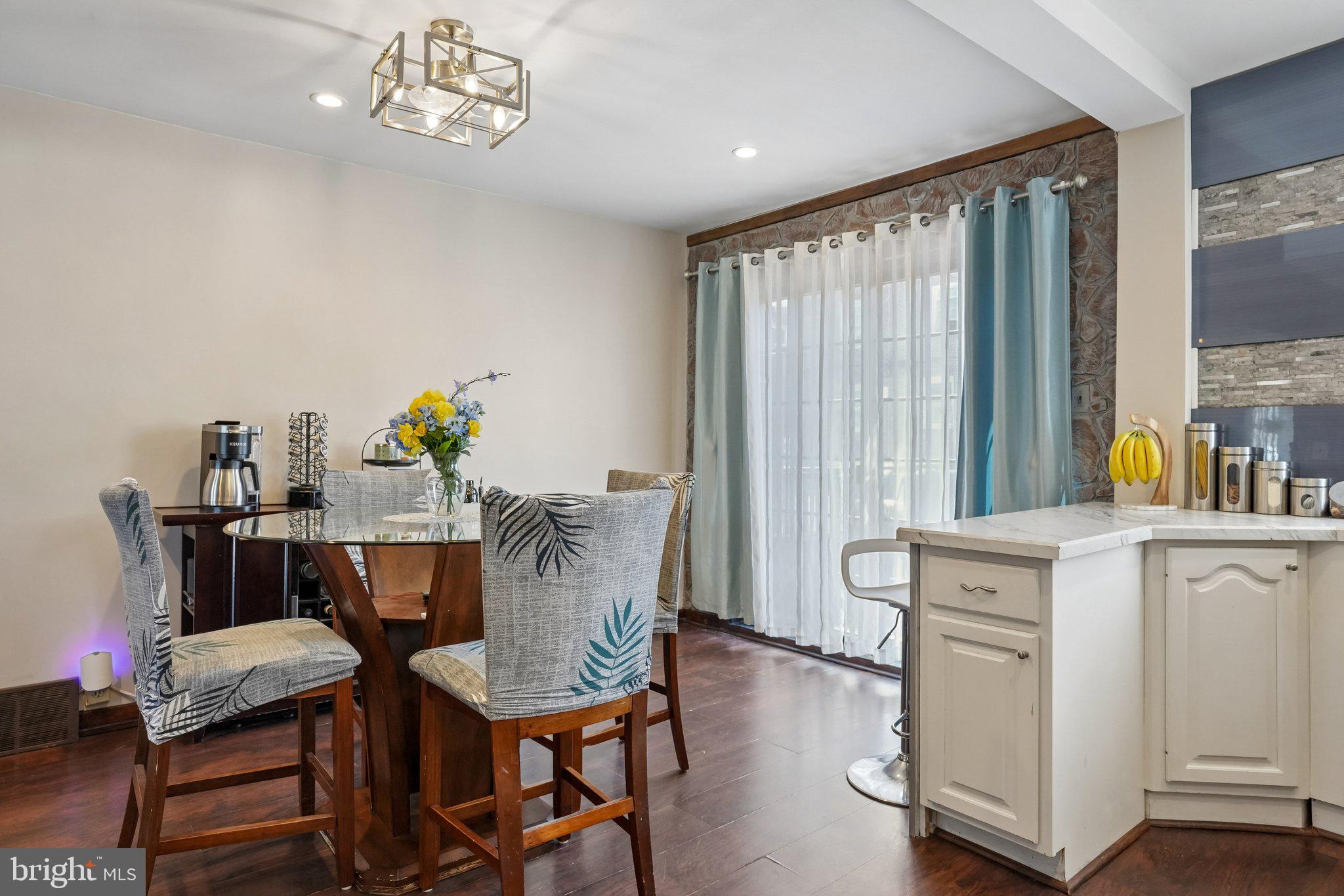 TACONY - Residential