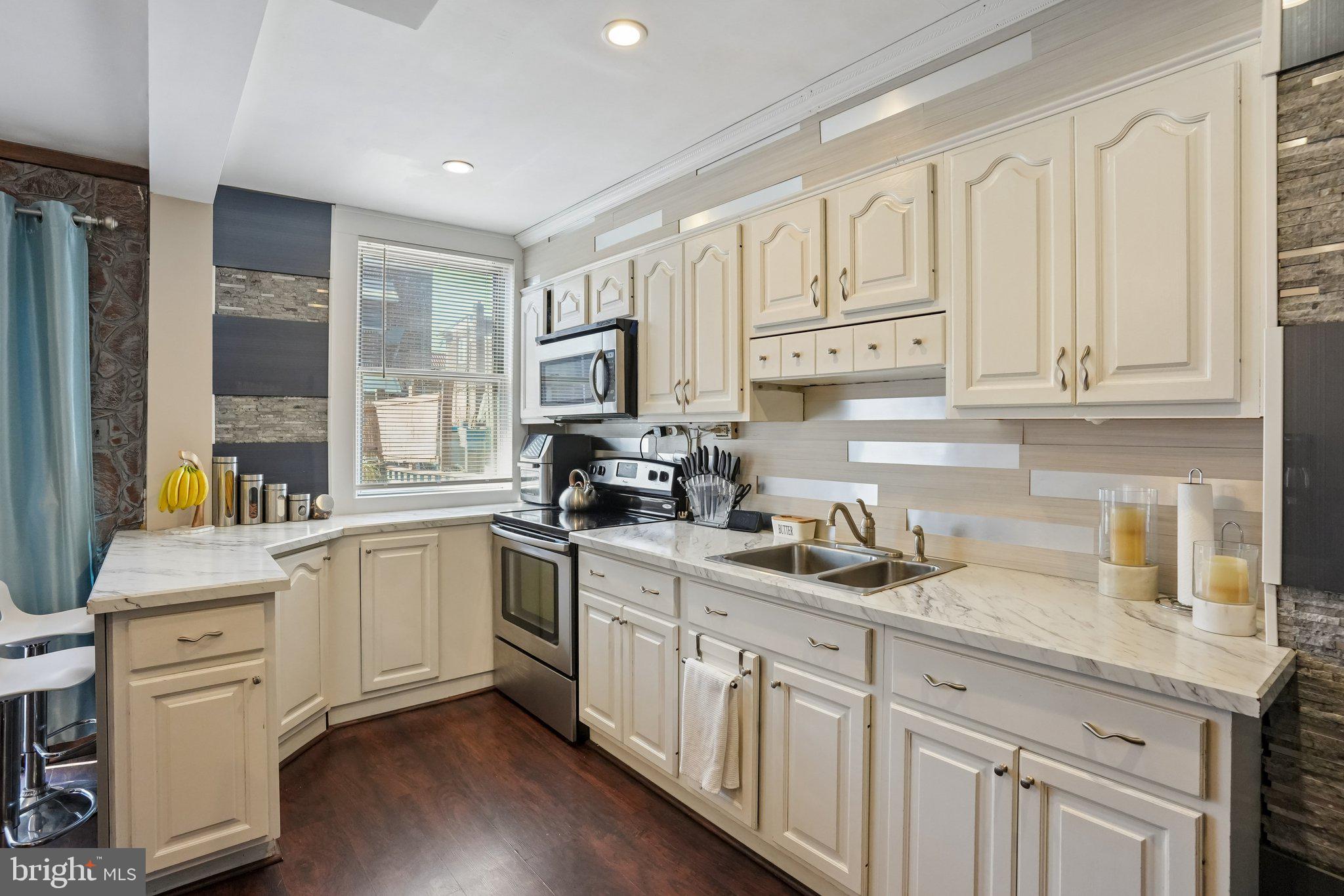 TACONY - Residential