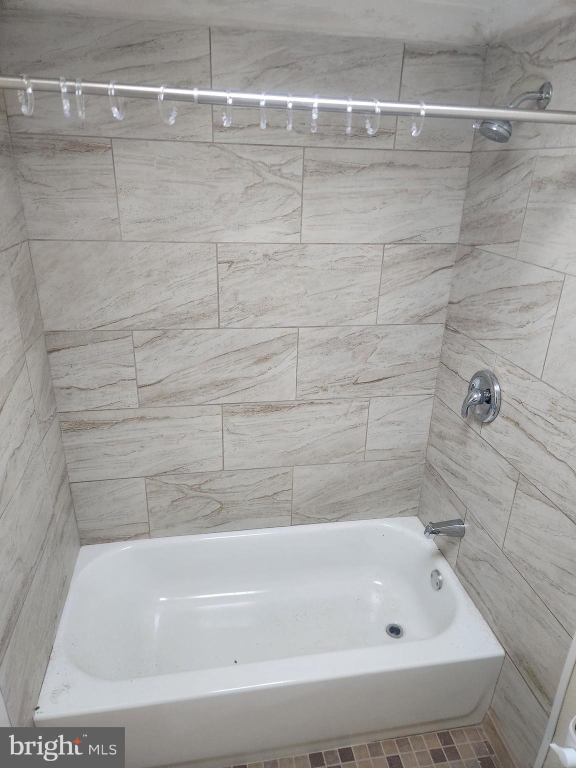 COLGATE - Residential Lease