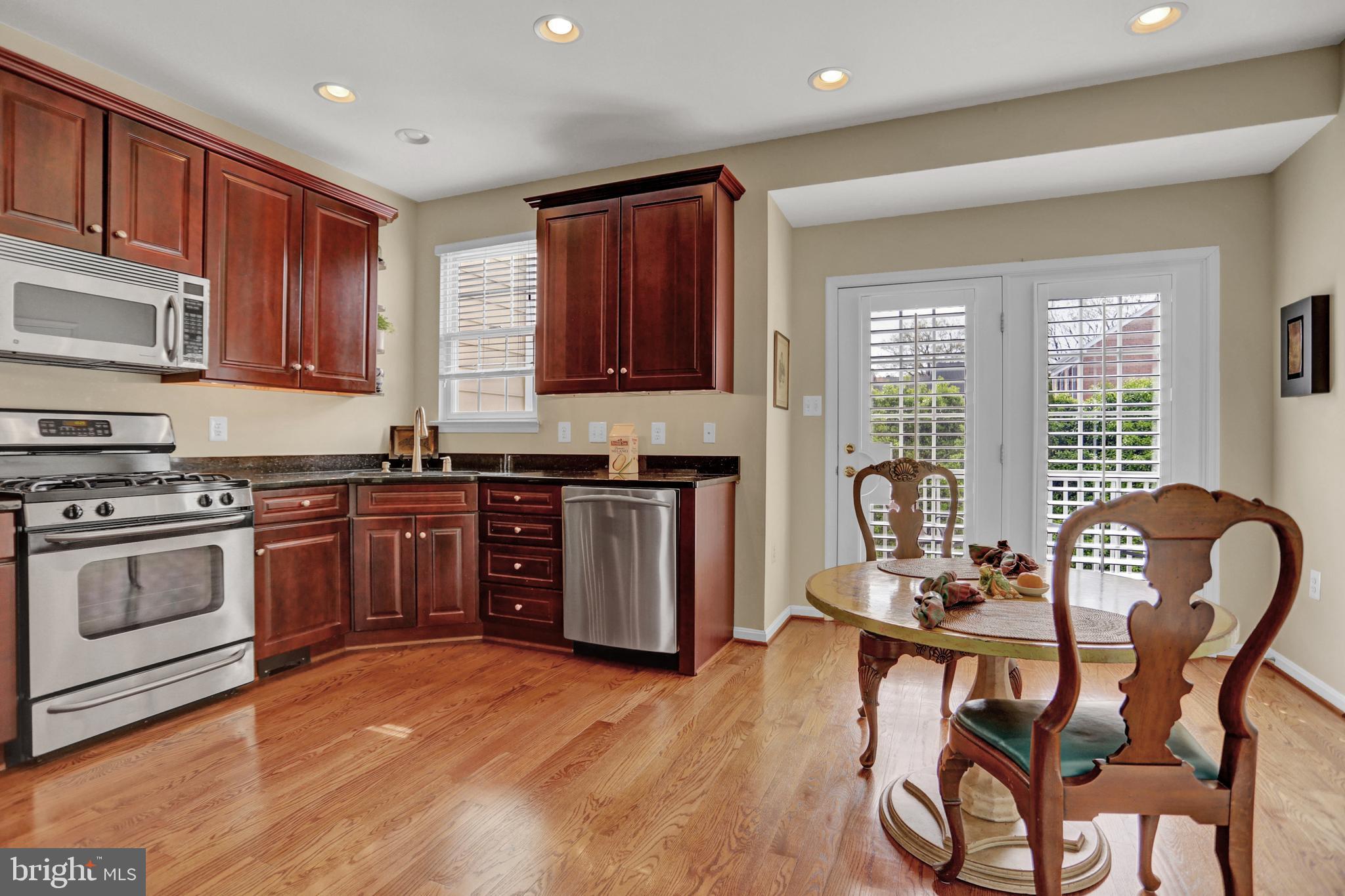 RODGERS CHOICE - Residential