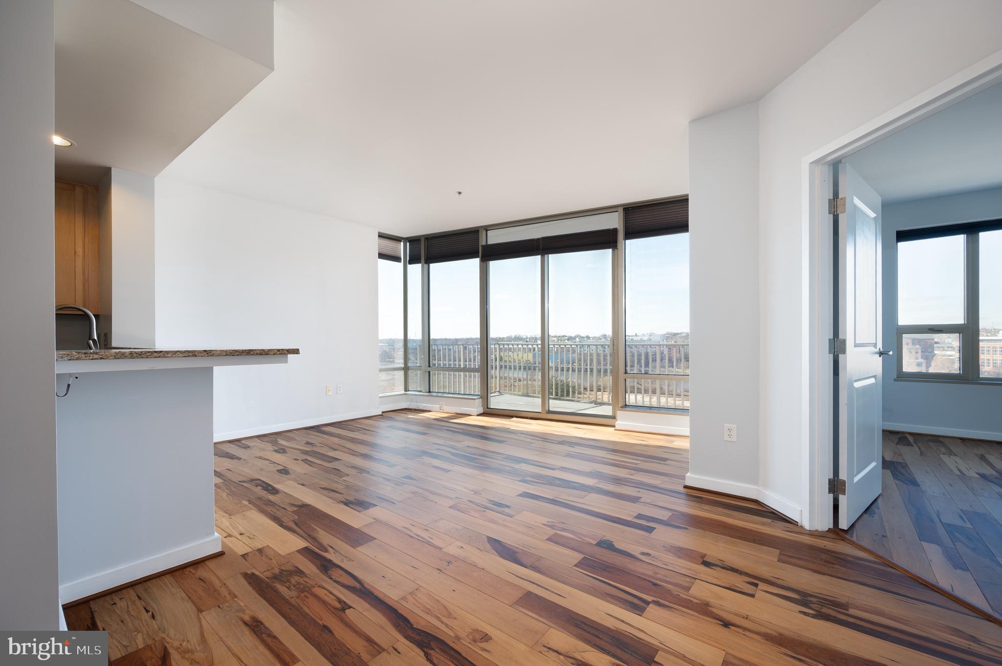 105 CHRISTINA LANDING DRIVE UNIT 806