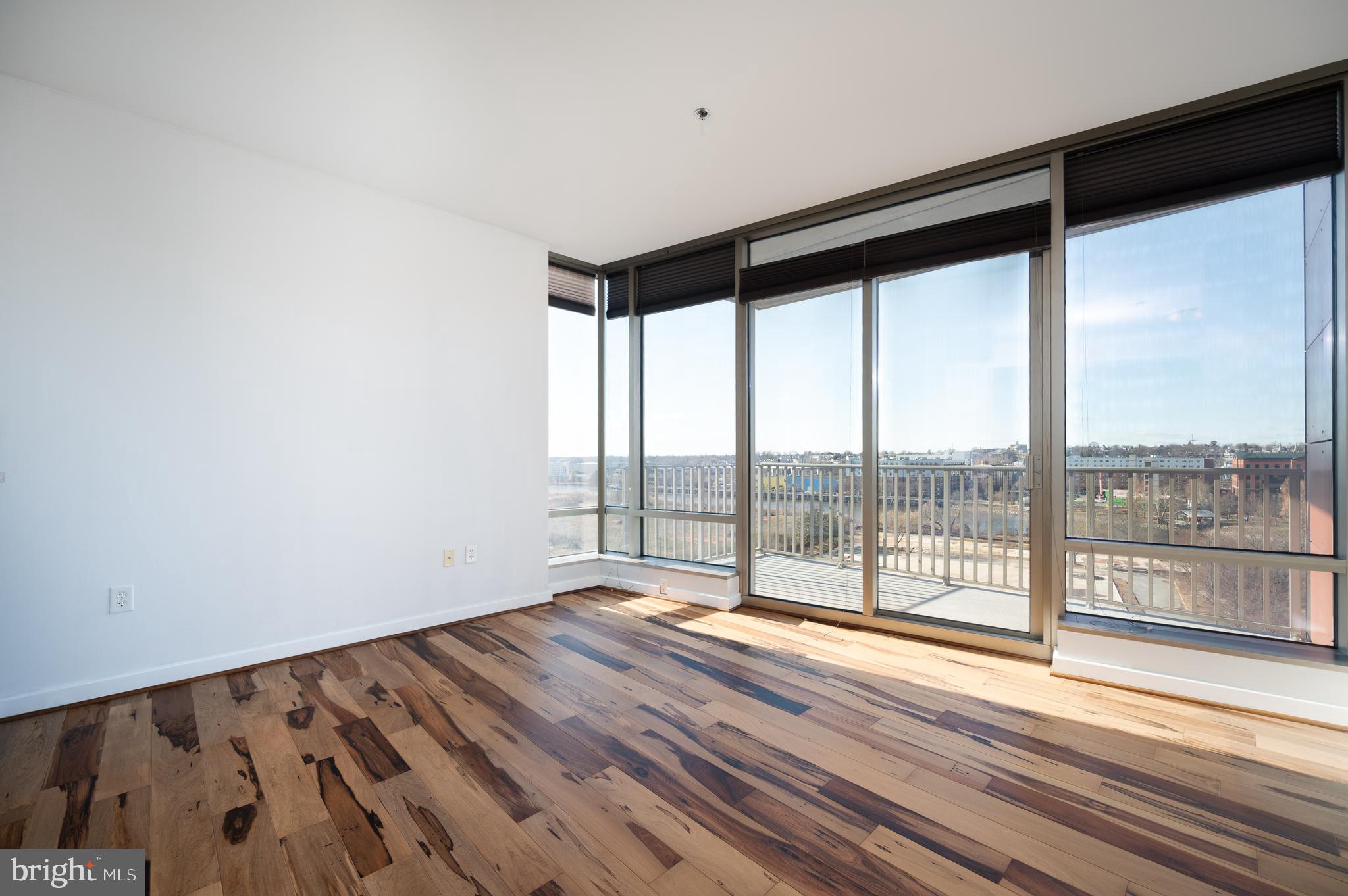 105 CHRISTINA LANDING DRIVE UNIT 806