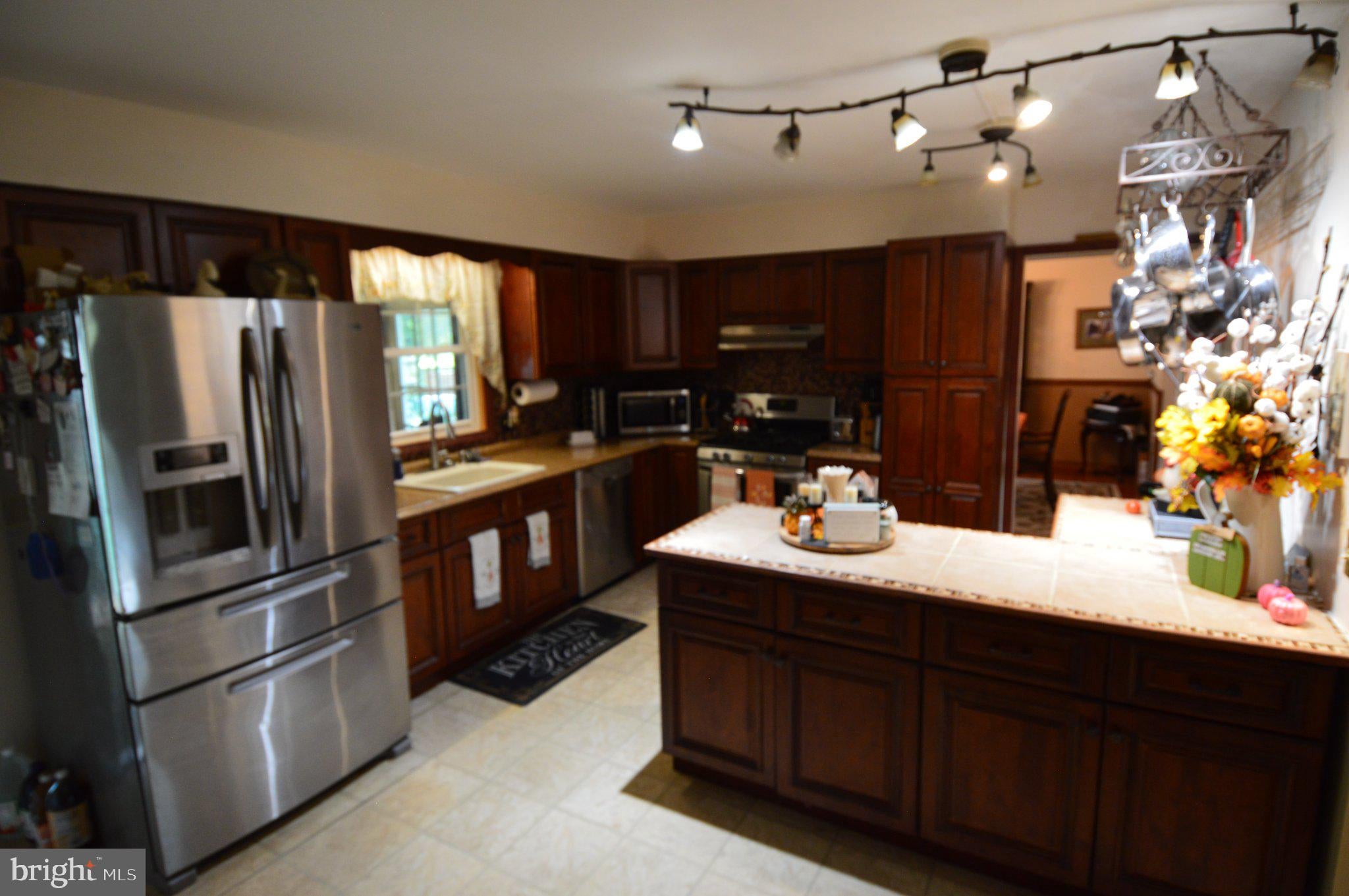 100 BROOKFIELD DRIVE