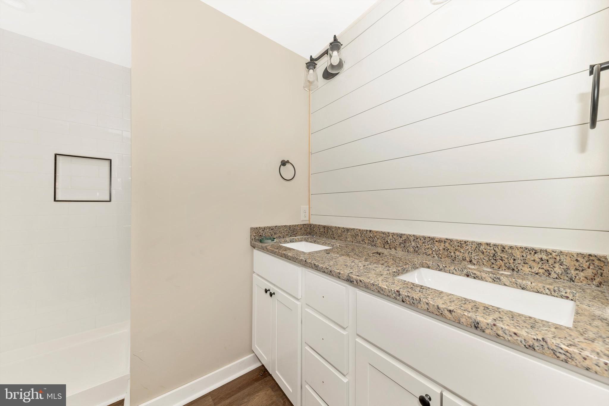 SILO ACRES - Residential