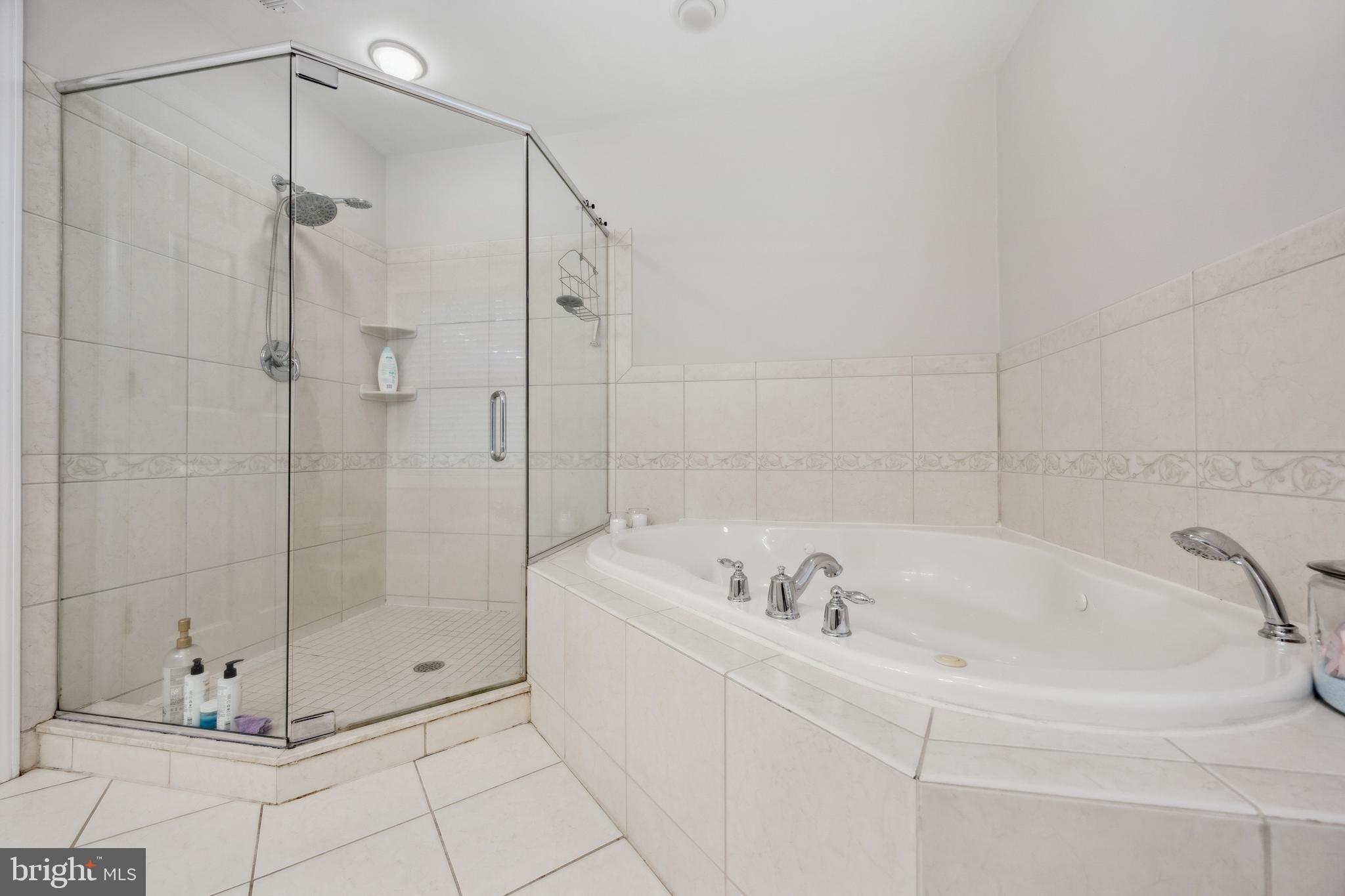 GLEN ARM - Residential