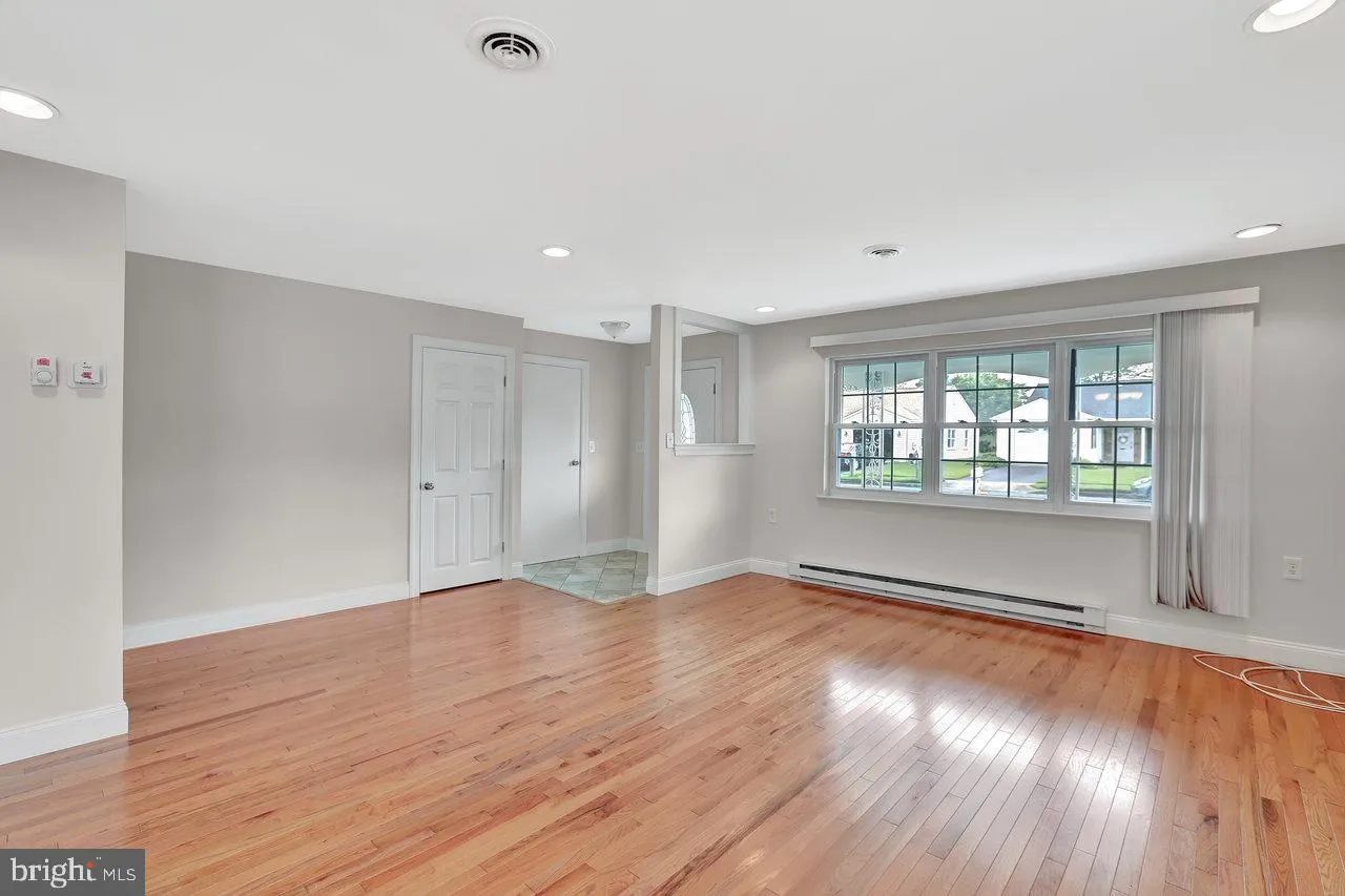 Southampton, New Jersey 08088, United States, 2 Bedrooms Bedrooms, ,2 BathroomsBathrooms,Residential,Active,150689
