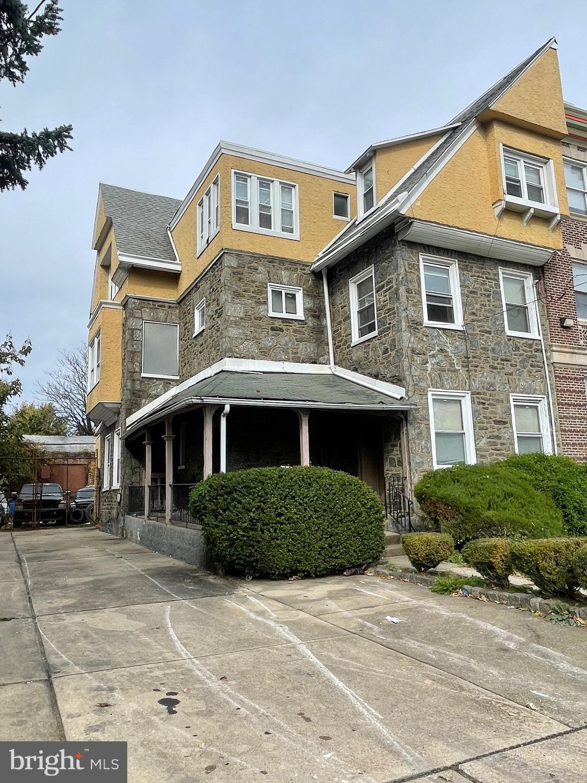 GERMANTOWN - Residential