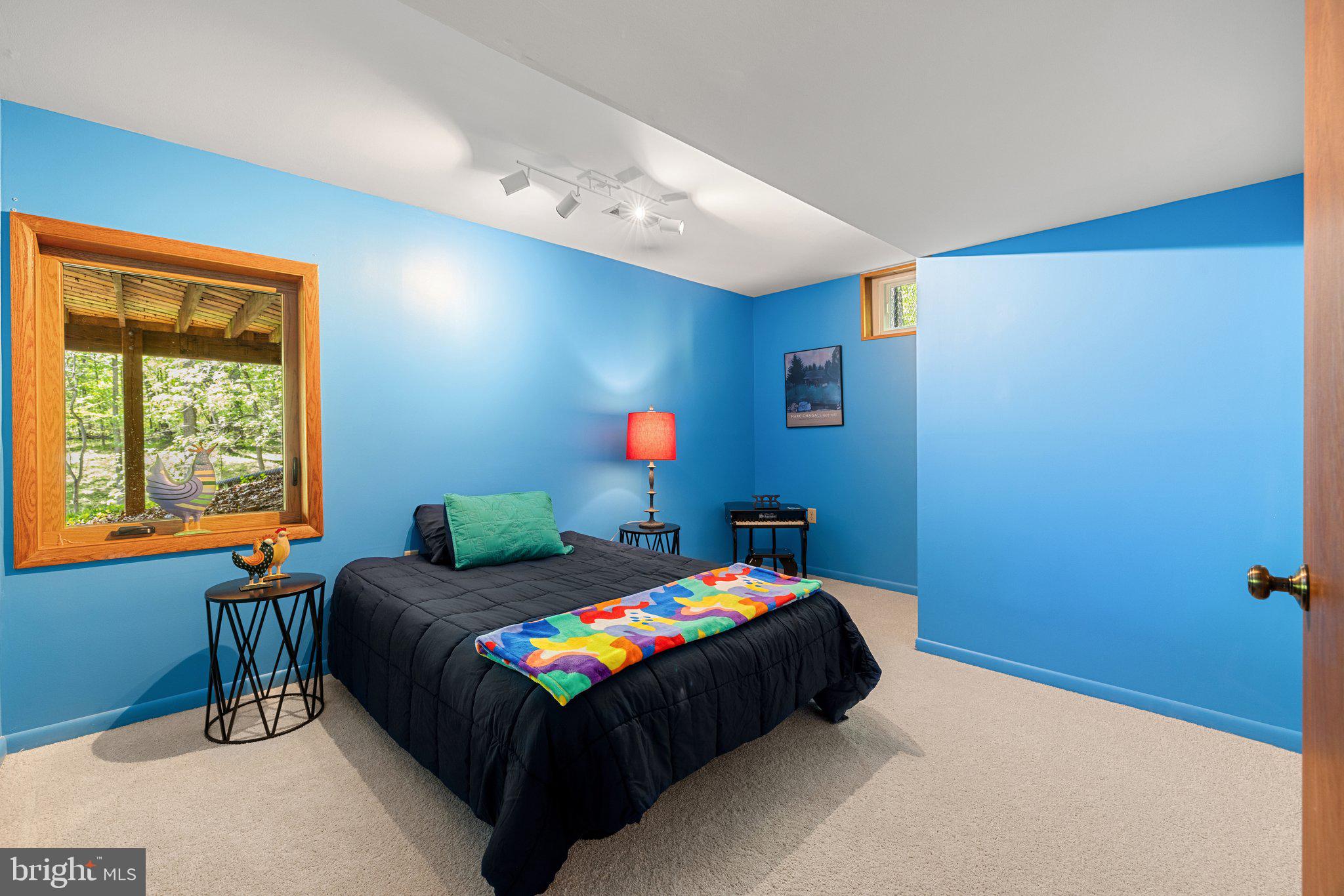 CATOCTIN MT - Residential