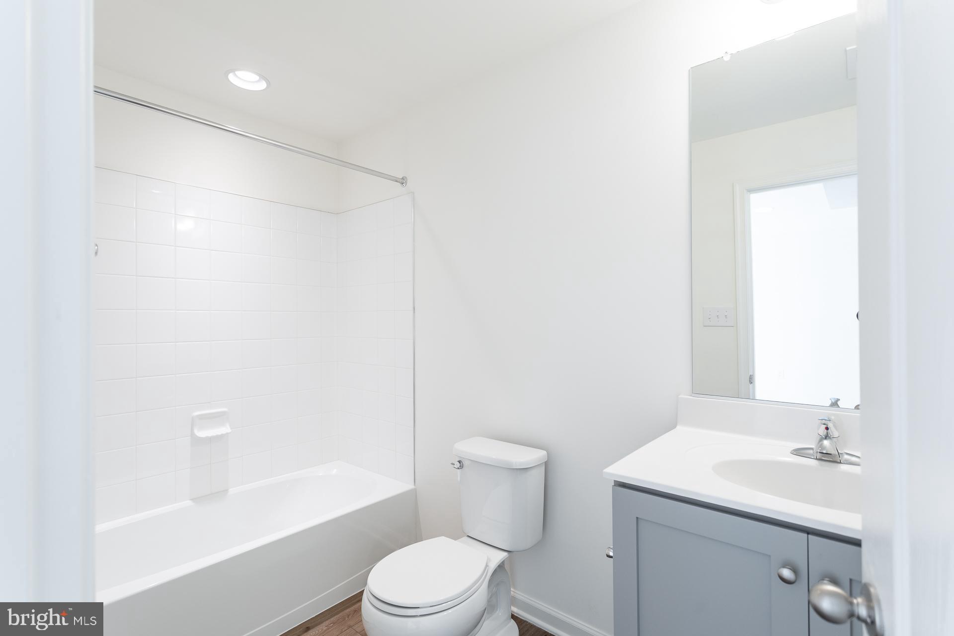 ARCHERS ROCK - Residential