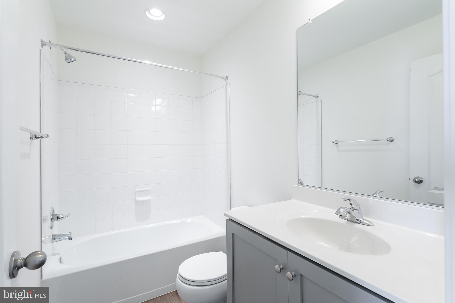 ARCHERS ROCK - Residential