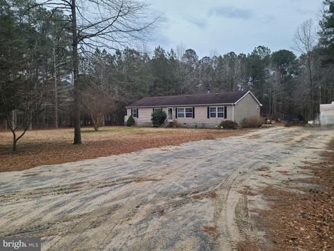 Homes For Sale - 33206 Crabapple Lane<br/> Accomack County, NEW CHURCH, VA 23415