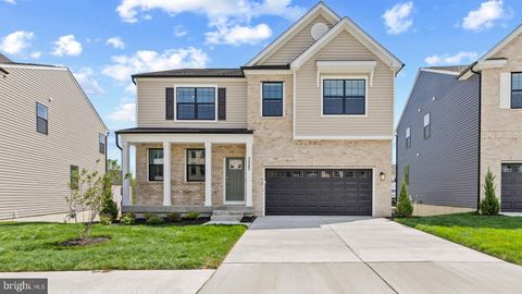 Photo of 5123 Glistening Pond Way, UPPER MARLBORO, MD 20772 (MLS # MDPG2201656)