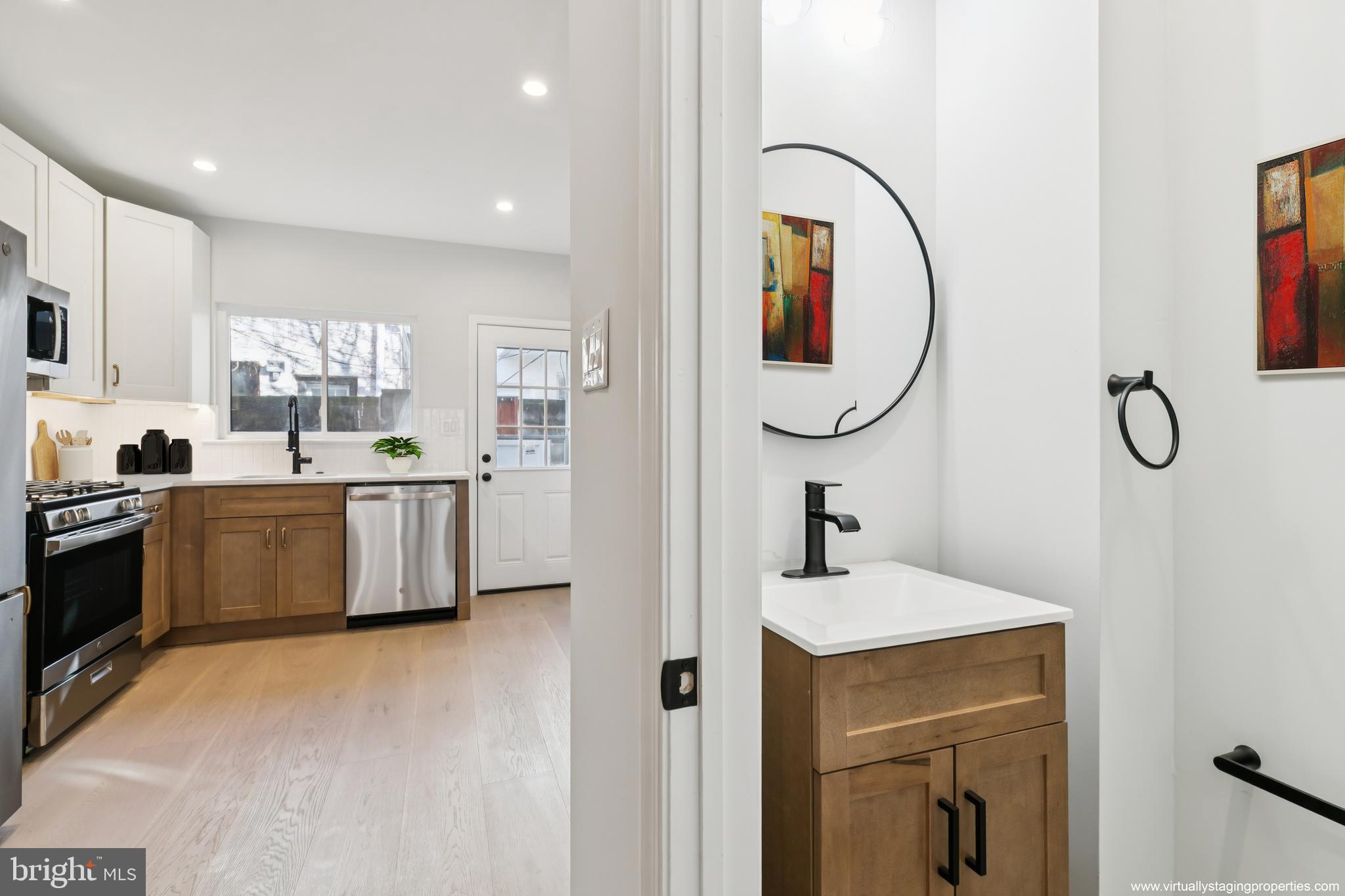 PASSYUNK SQUARE - Residential