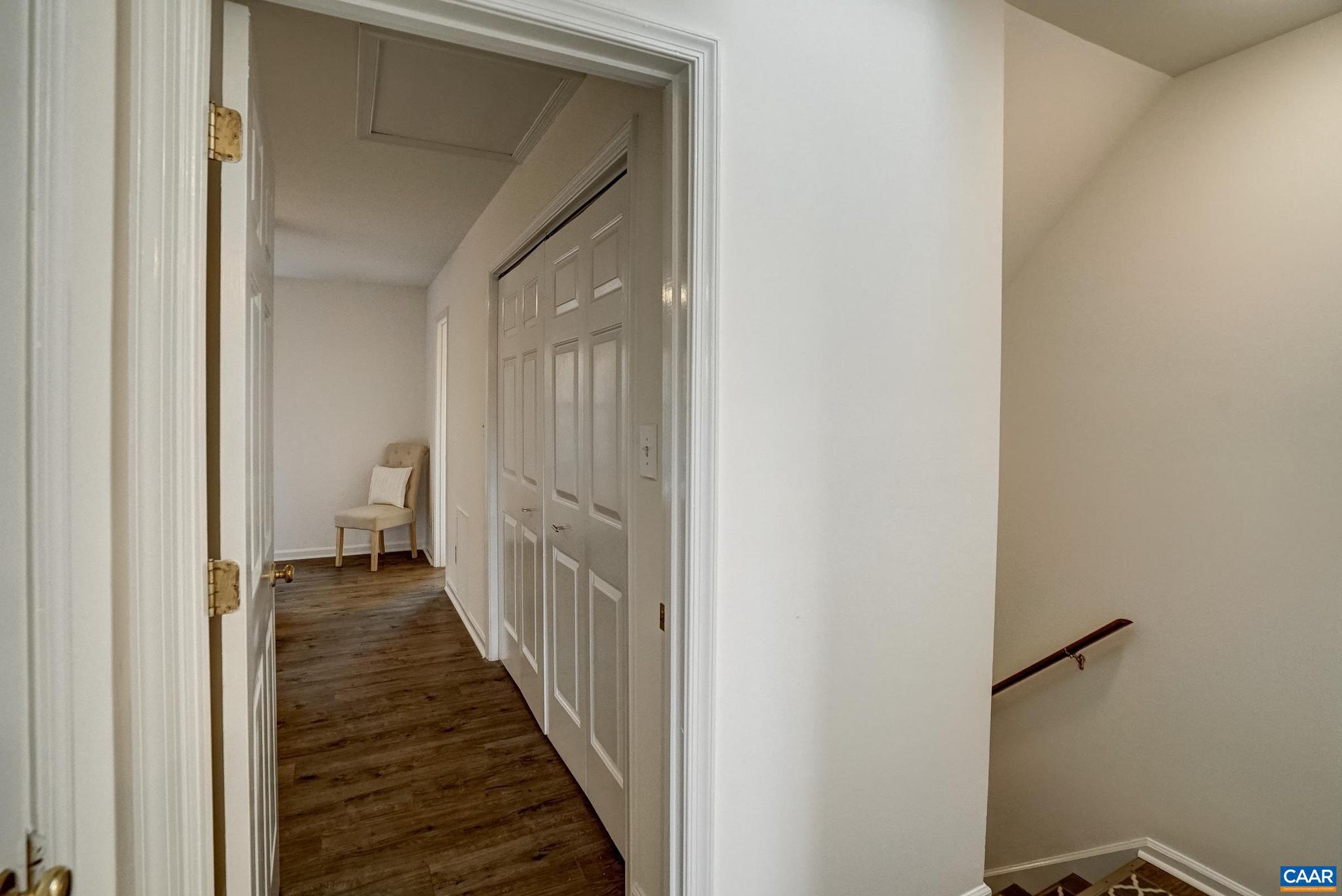 GARDEN COURT - Residential