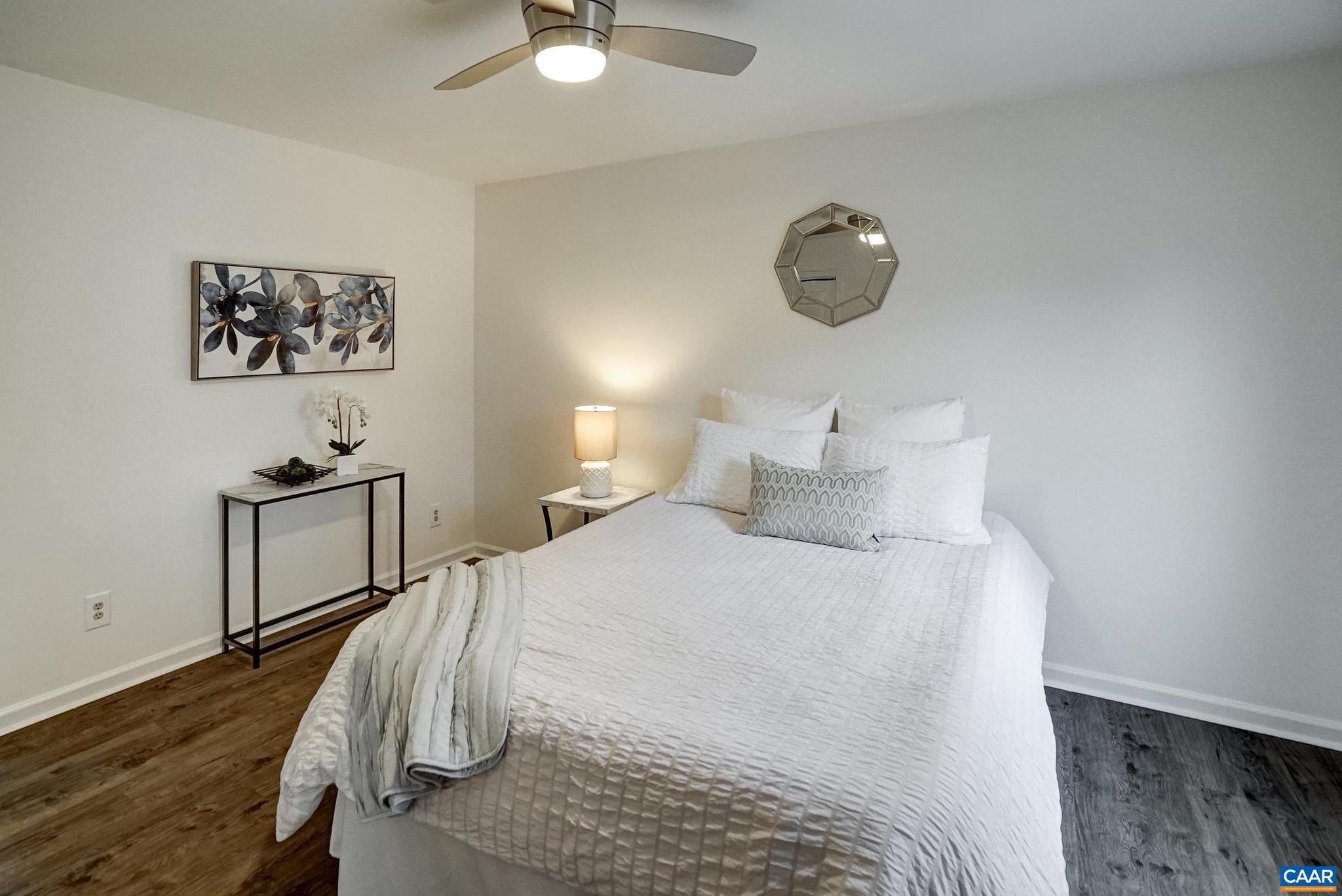 GARDEN COURT - Residential