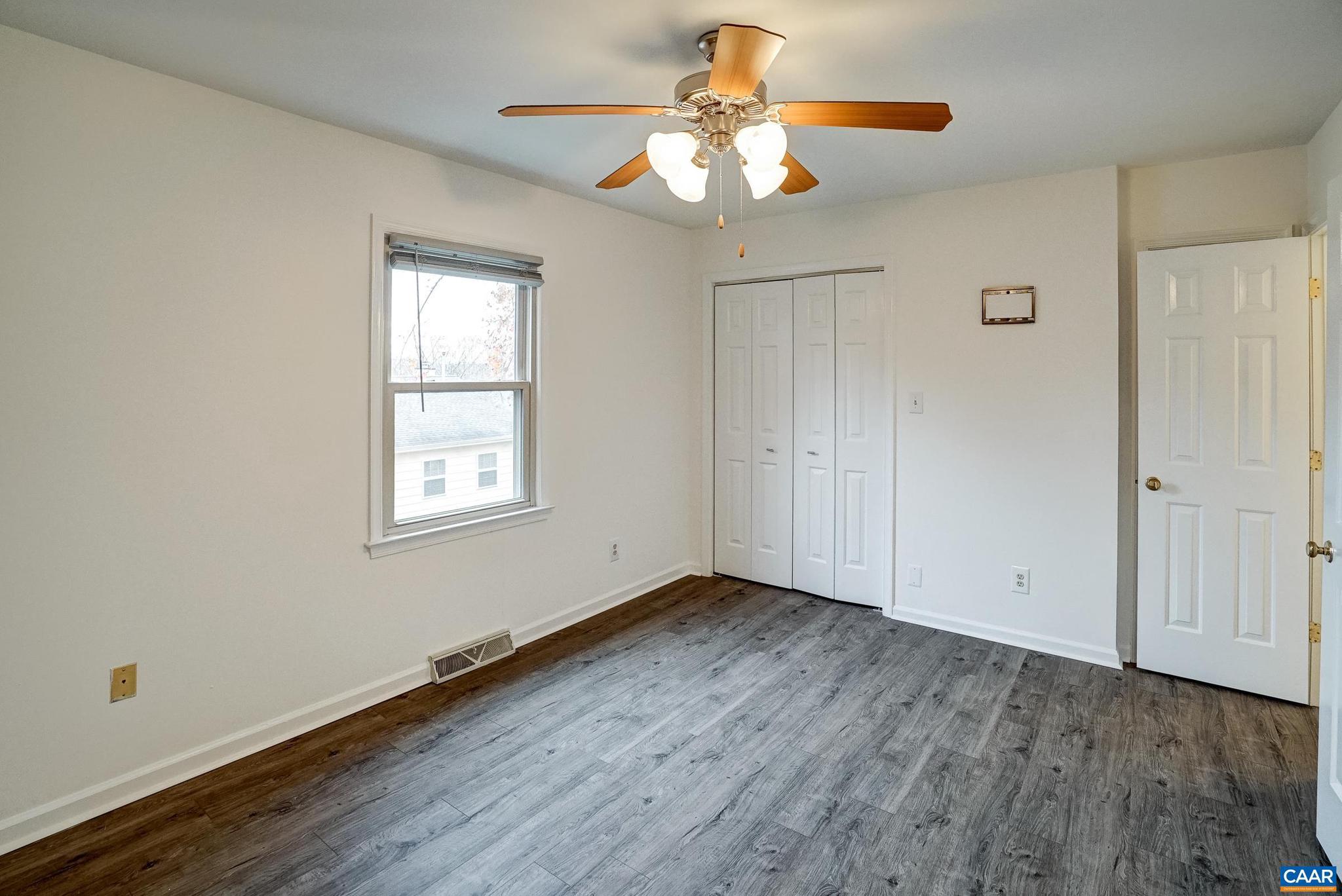 GARDEN COURT - Residential