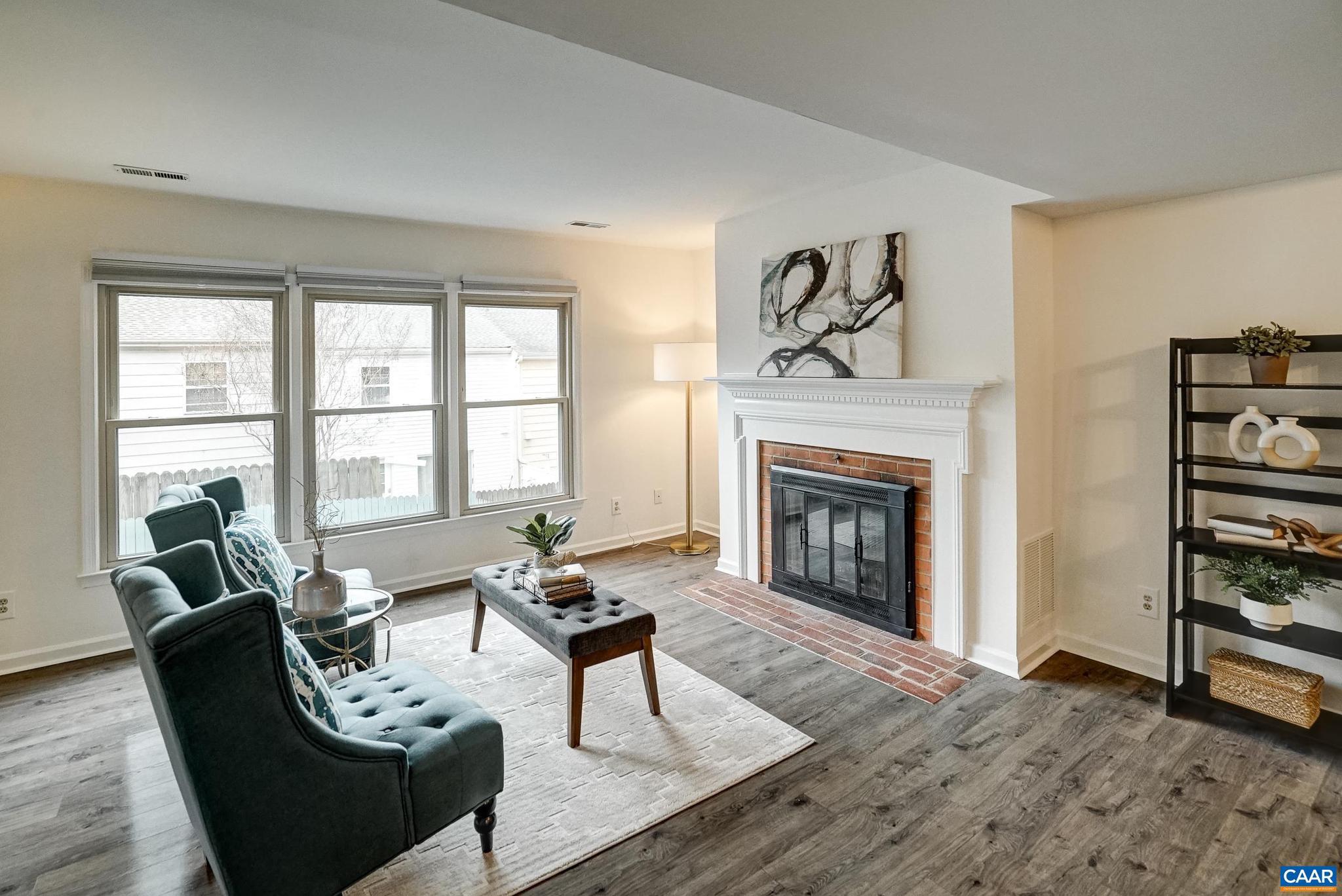 GARDEN COURT - Residential