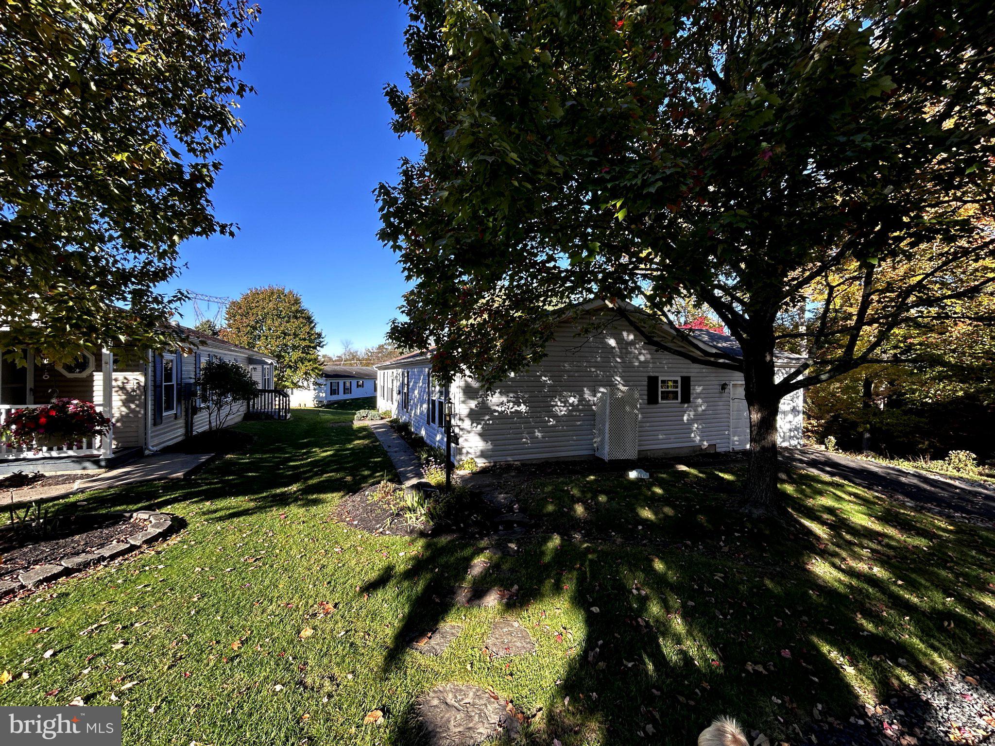 414 REDBIRD COURT