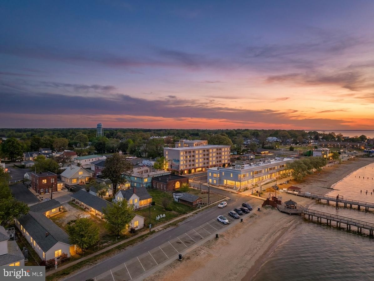CLASSIC SHORES - Residential