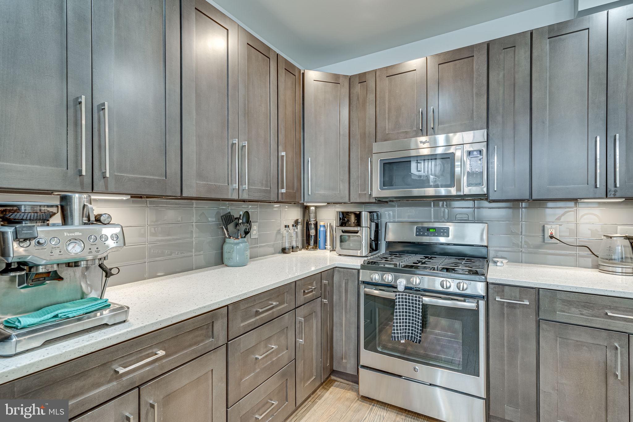 COURTS OF BALLSTON - Residential