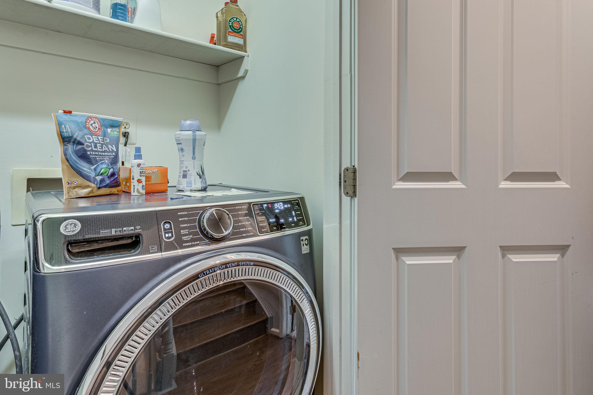 COURTS OF BALLSTON - Residential