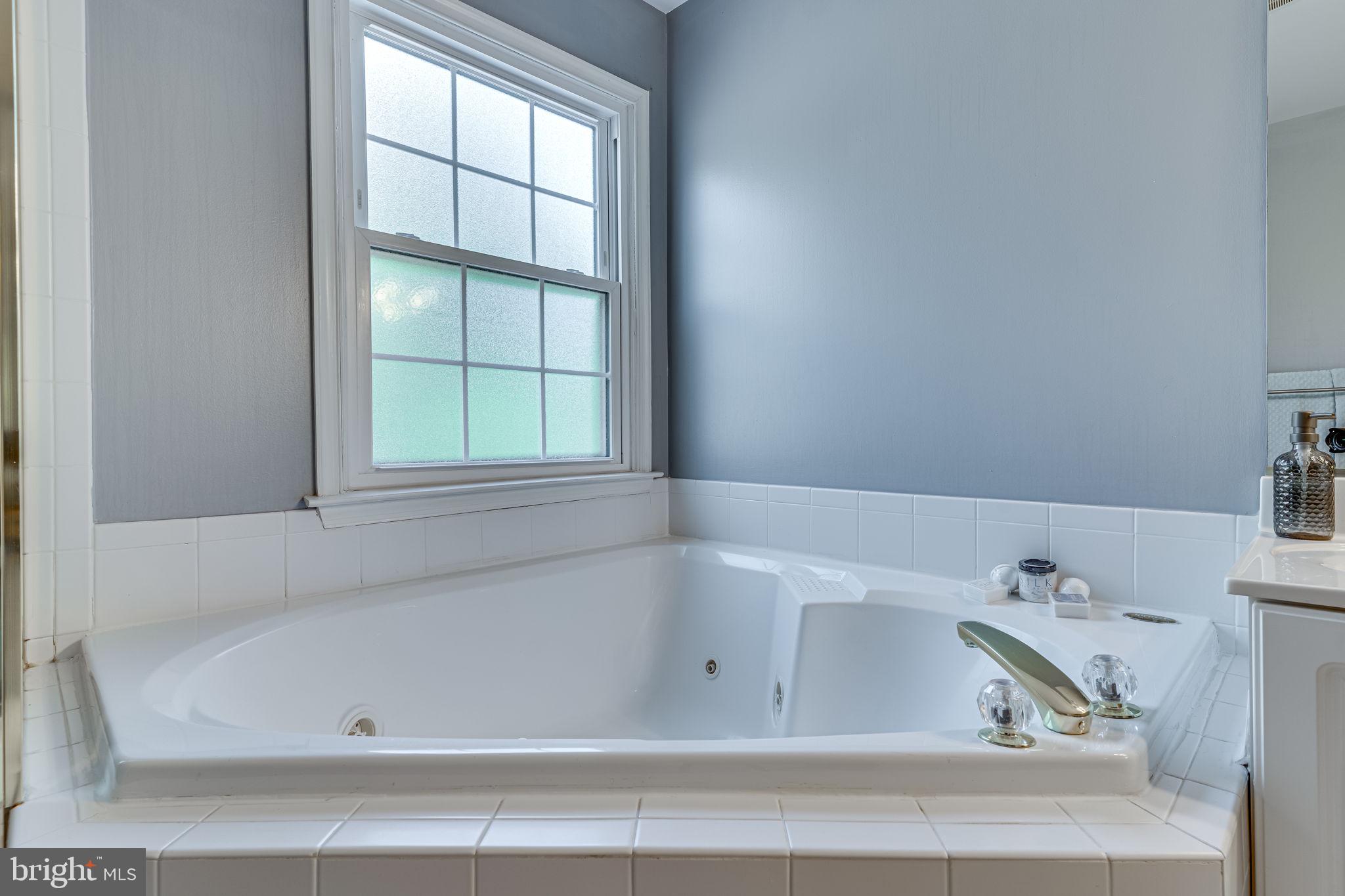 COURTS OF BALLSTON - Residential