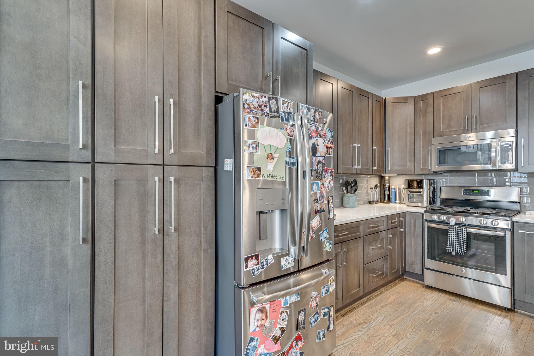 COURTS OF BALLSTON - Residential