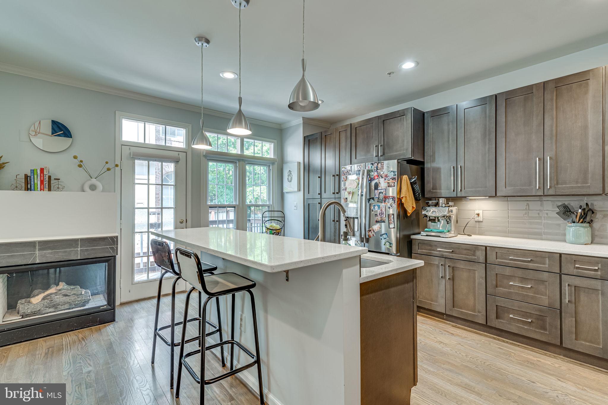 COURTS OF BALLSTON - Residential