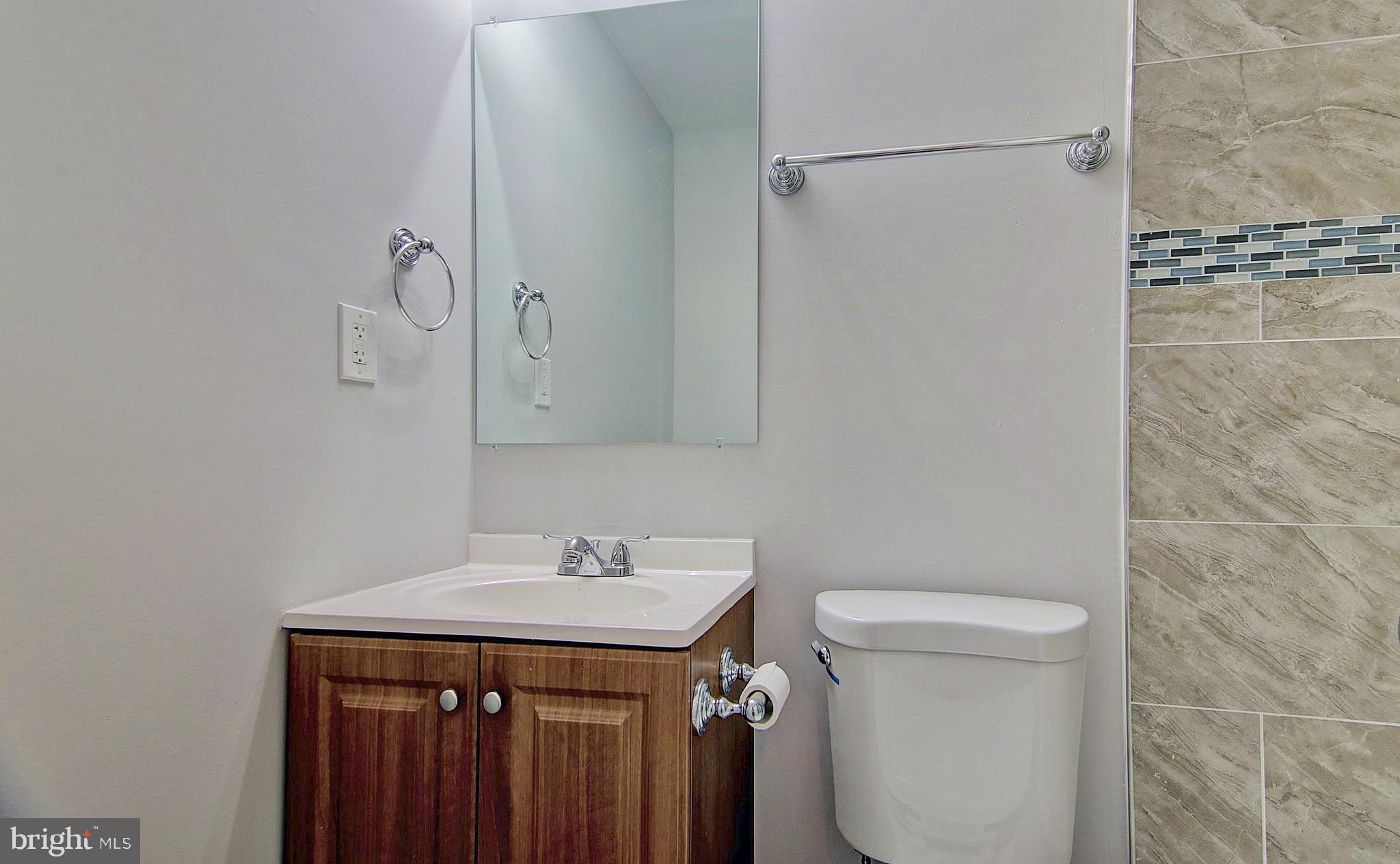 ANDOVER HEIGHTS - Residential Lease