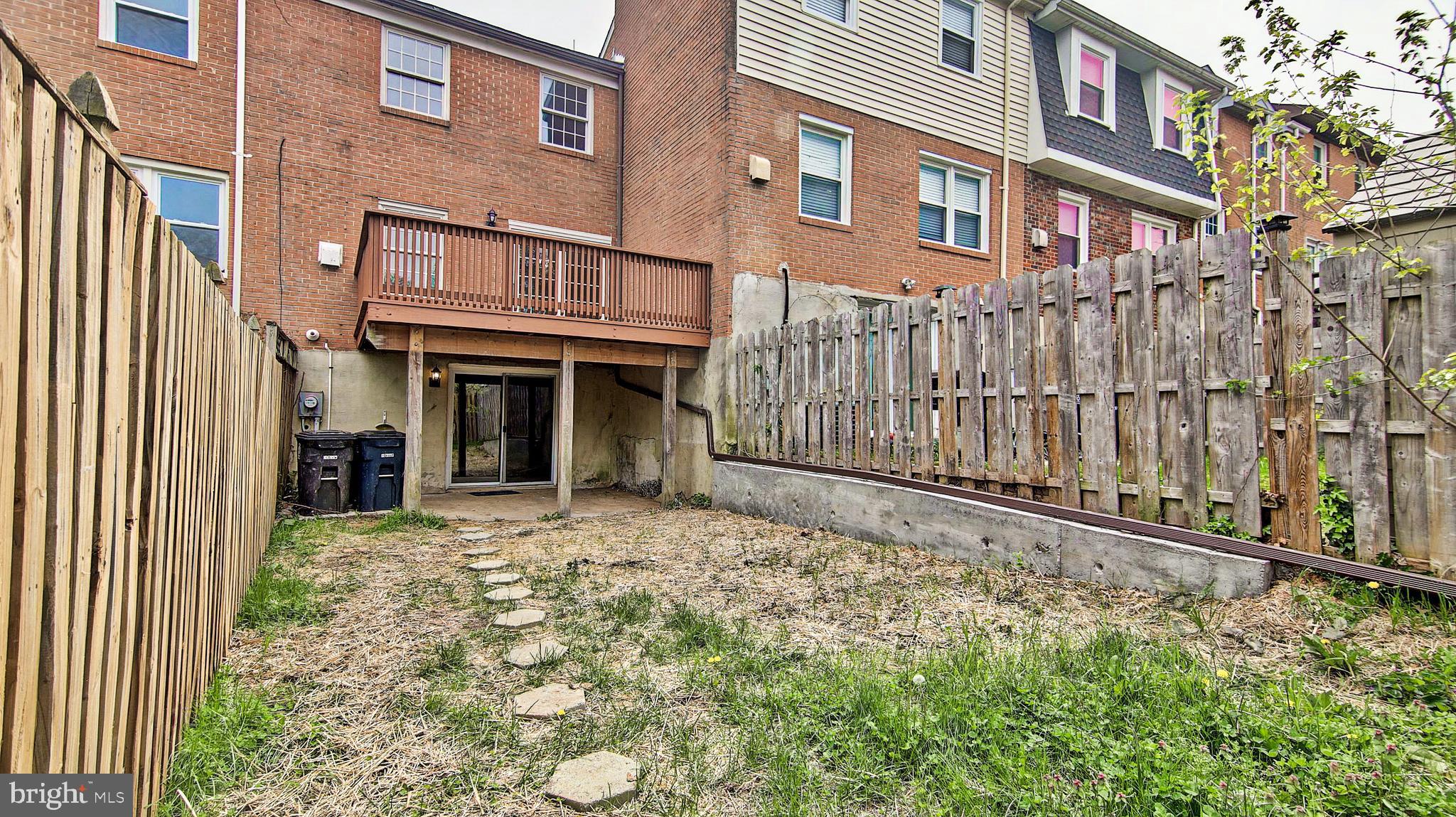 ANDOVER HEIGHTS - Residential Lease