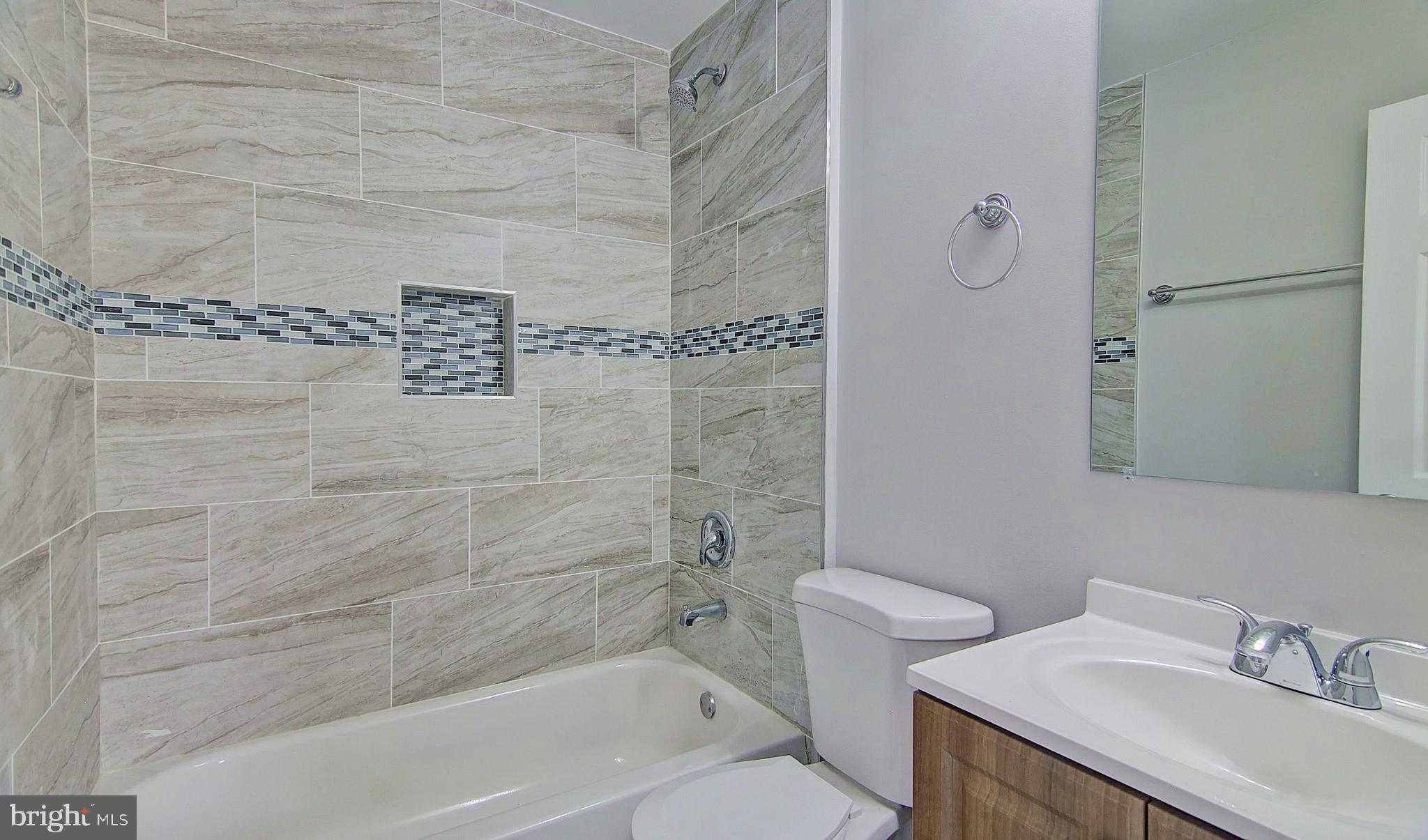 ANDOVER HEIGHTS - Residential Lease