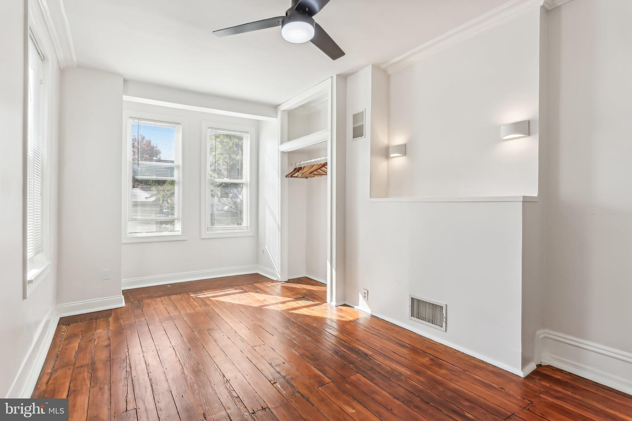 FAIRMOUNT - Residential