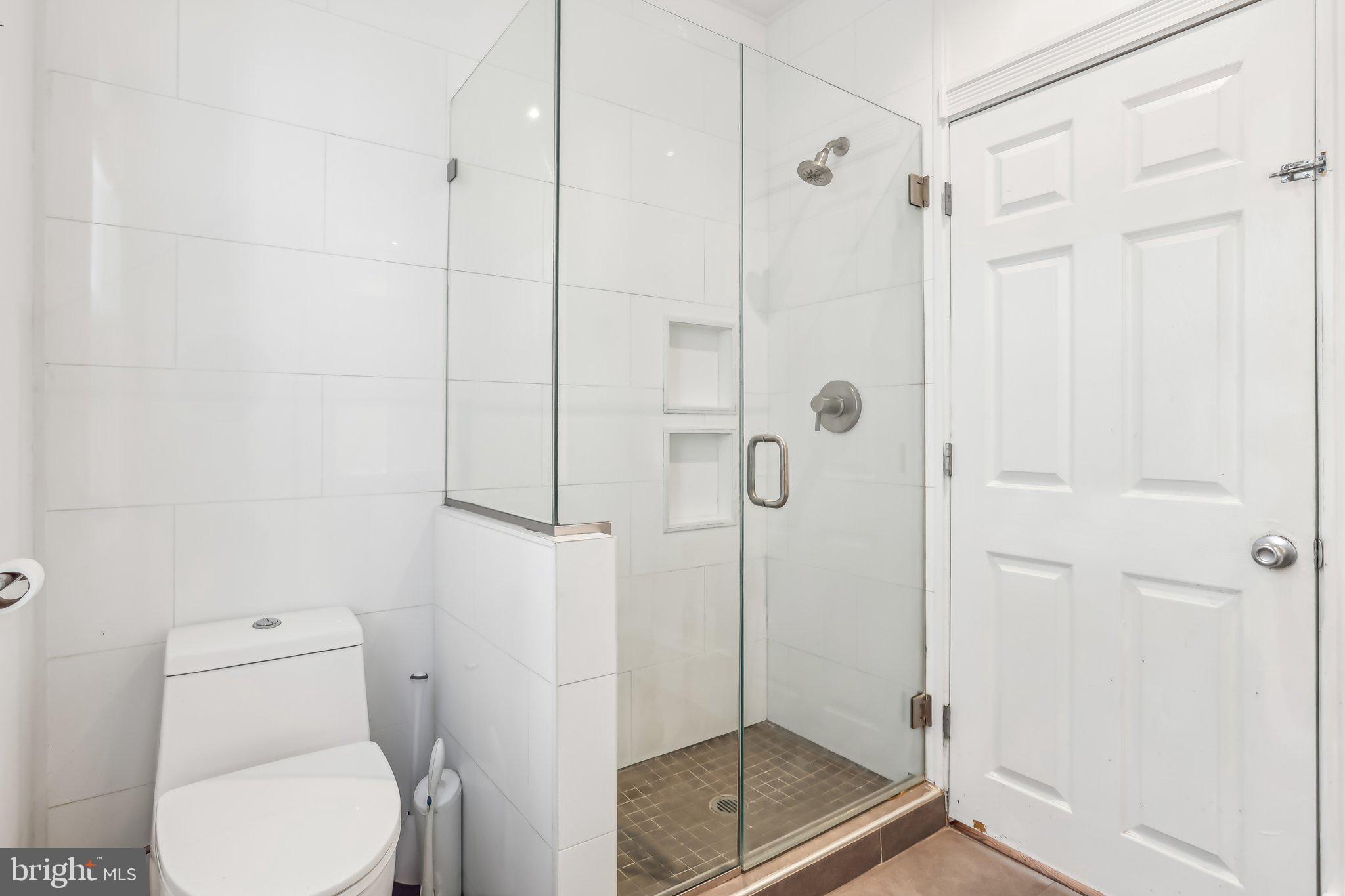 FAIRMOUNT - Residential