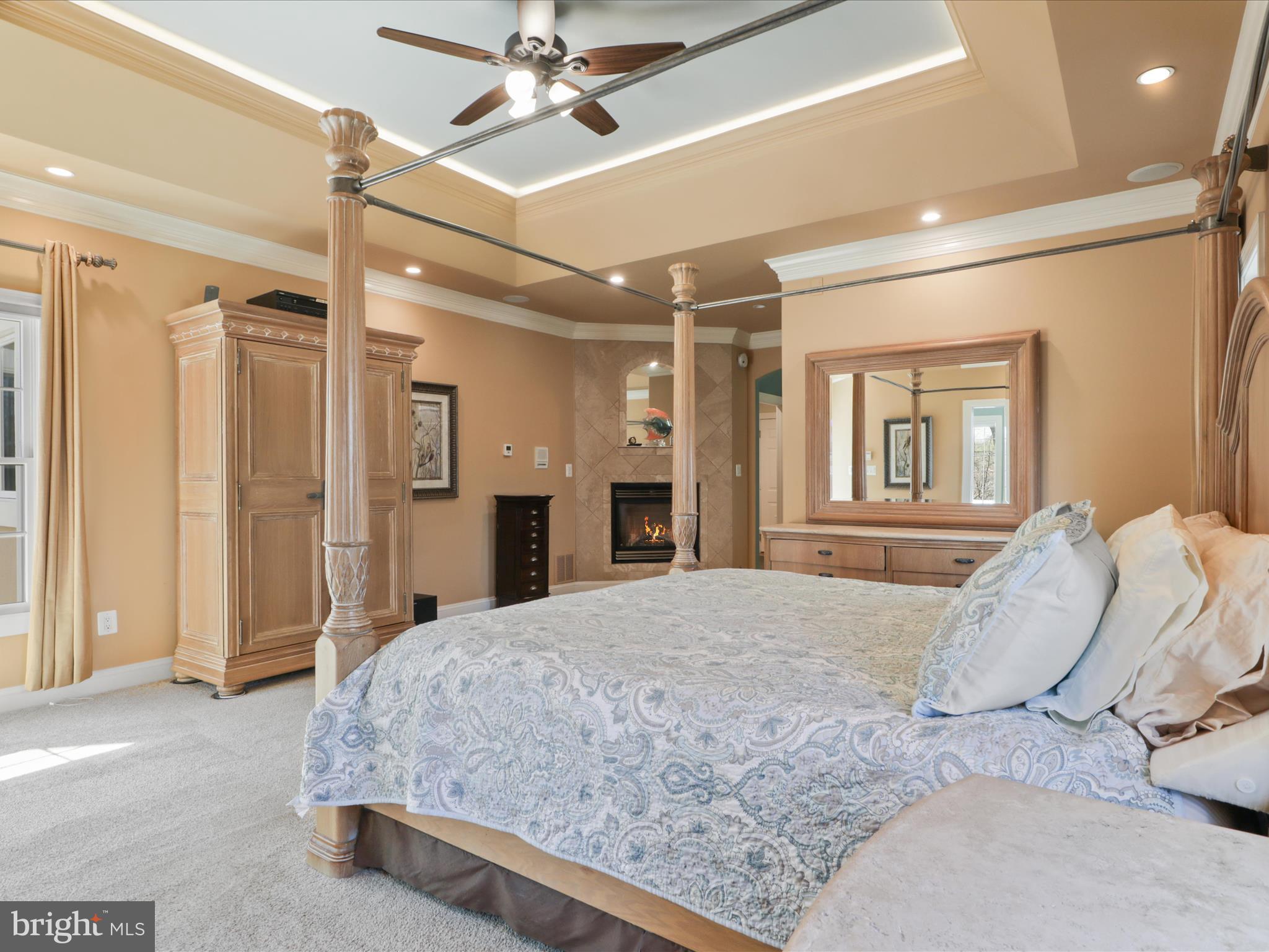 GLENCAIRN - Residential