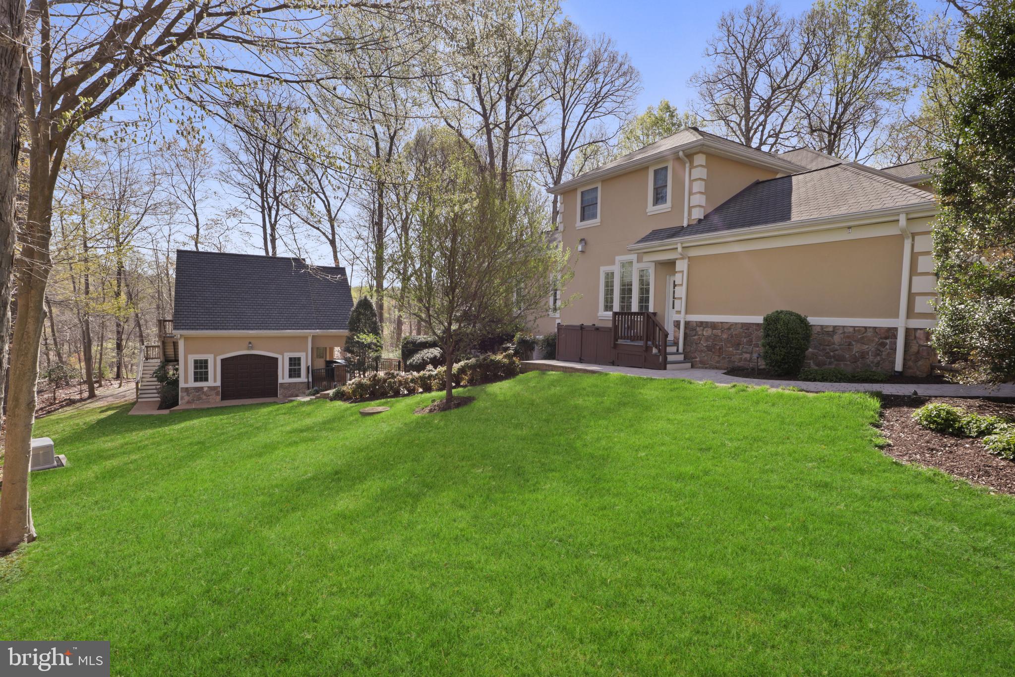 GLENCAIRN - Residential