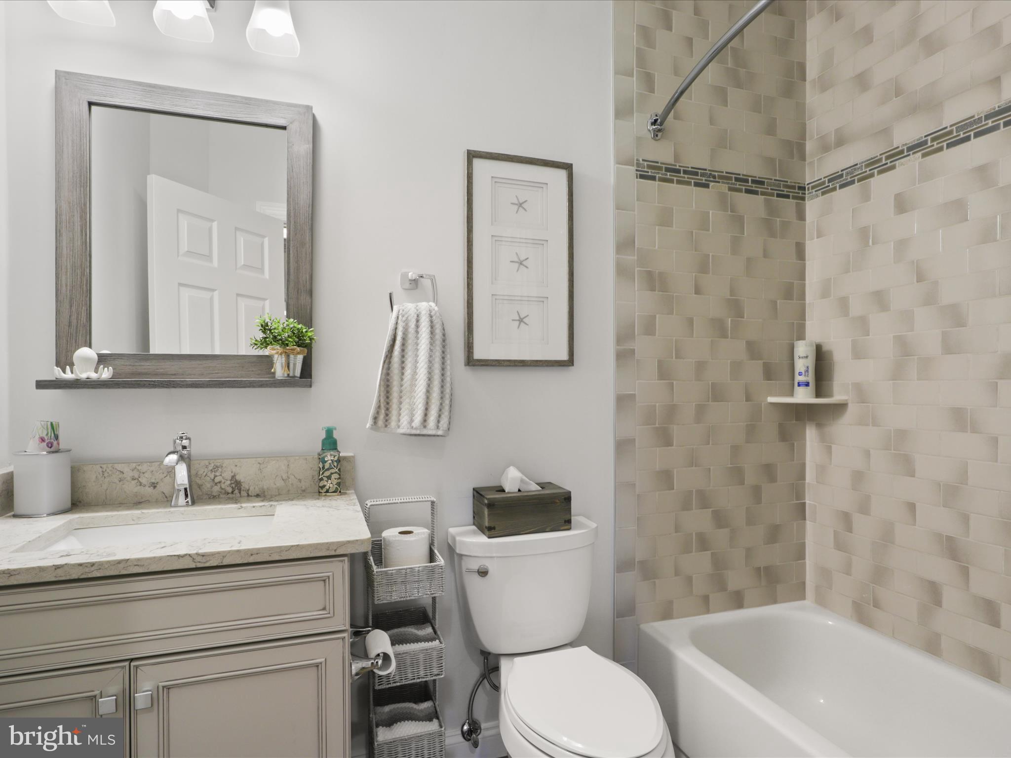 GLENCAIRN - Residential